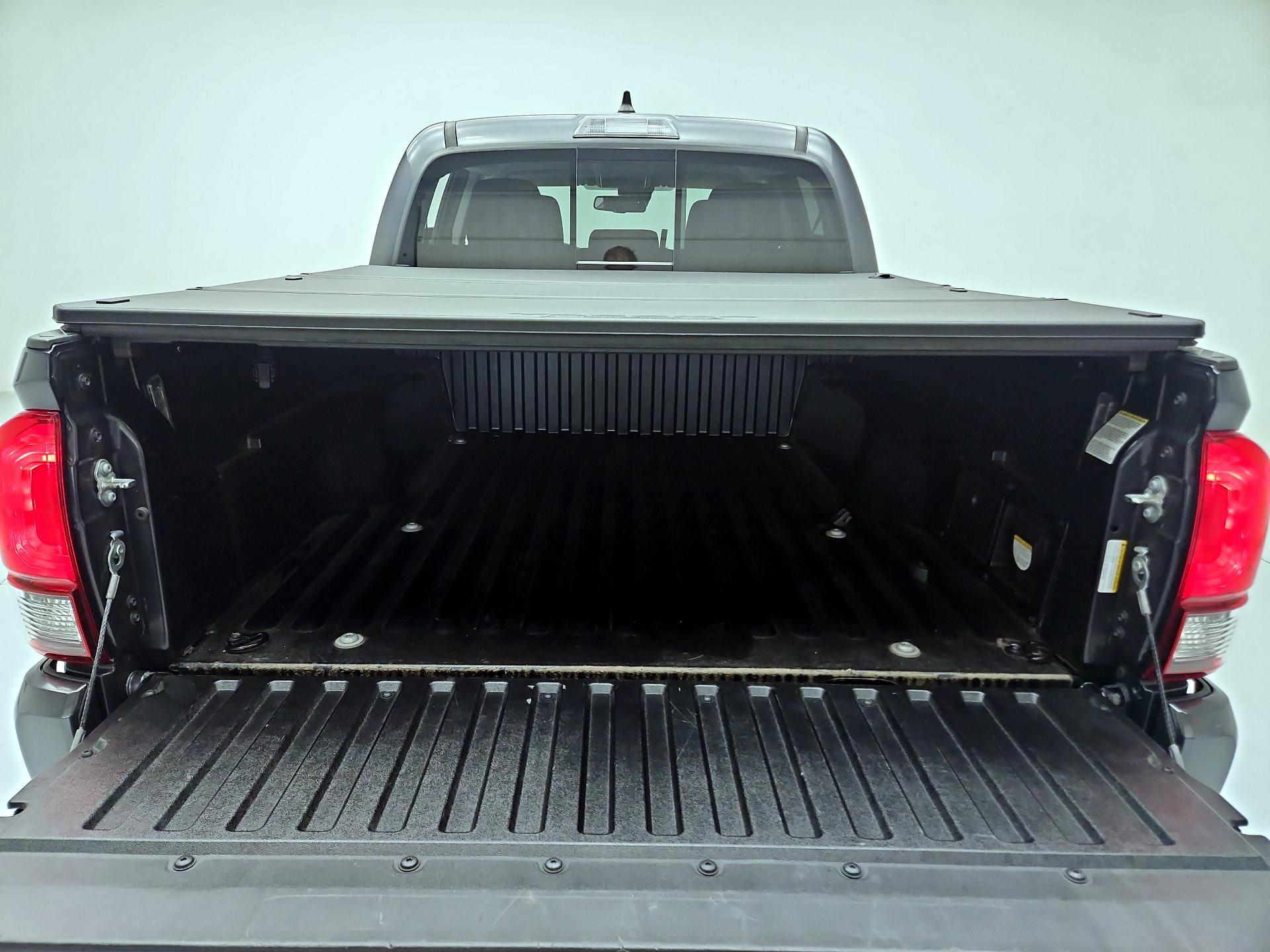 Thumbnail: 2023 Toyota Tacoma - 20