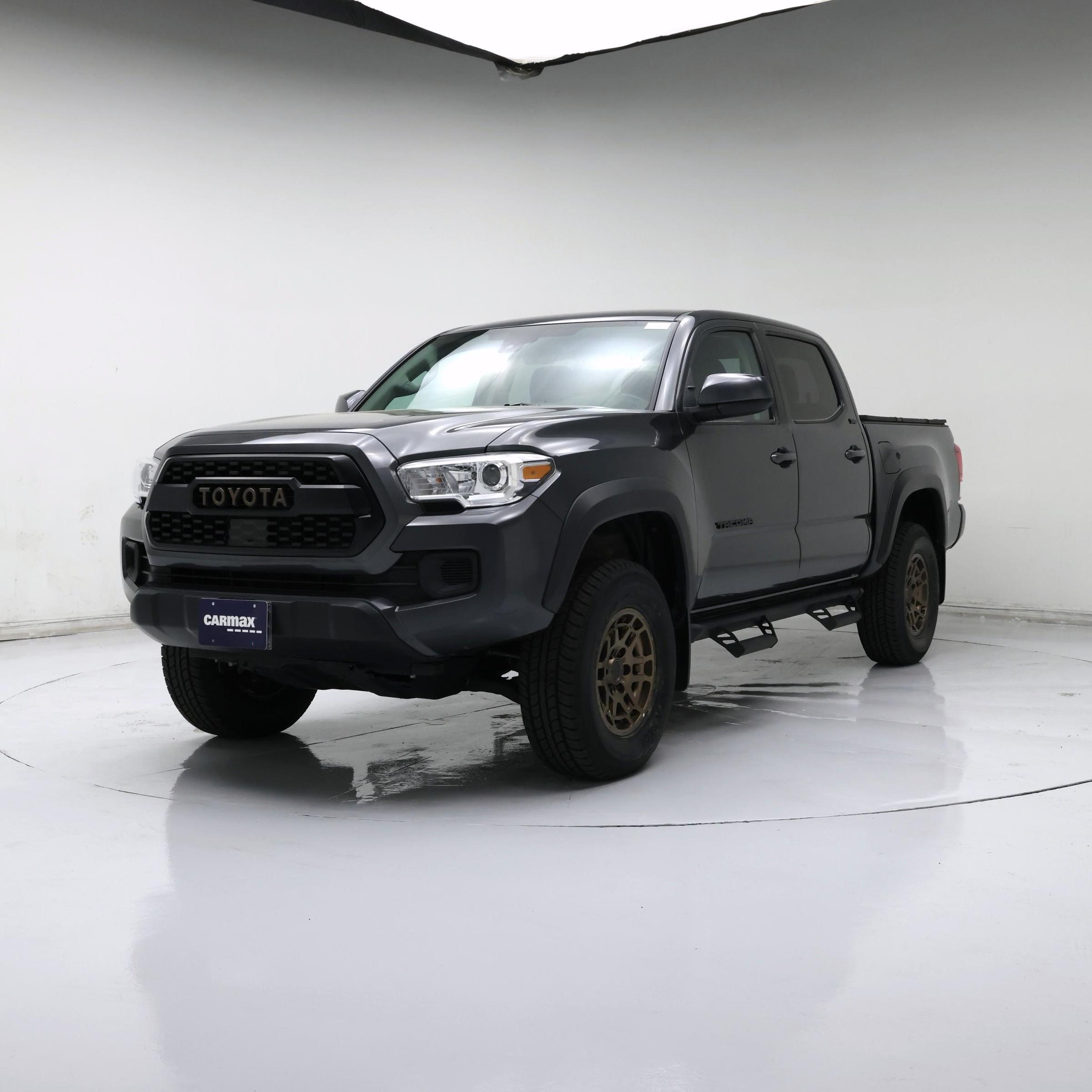 Thumbnail: 2023 Toyota Tacoma - 4