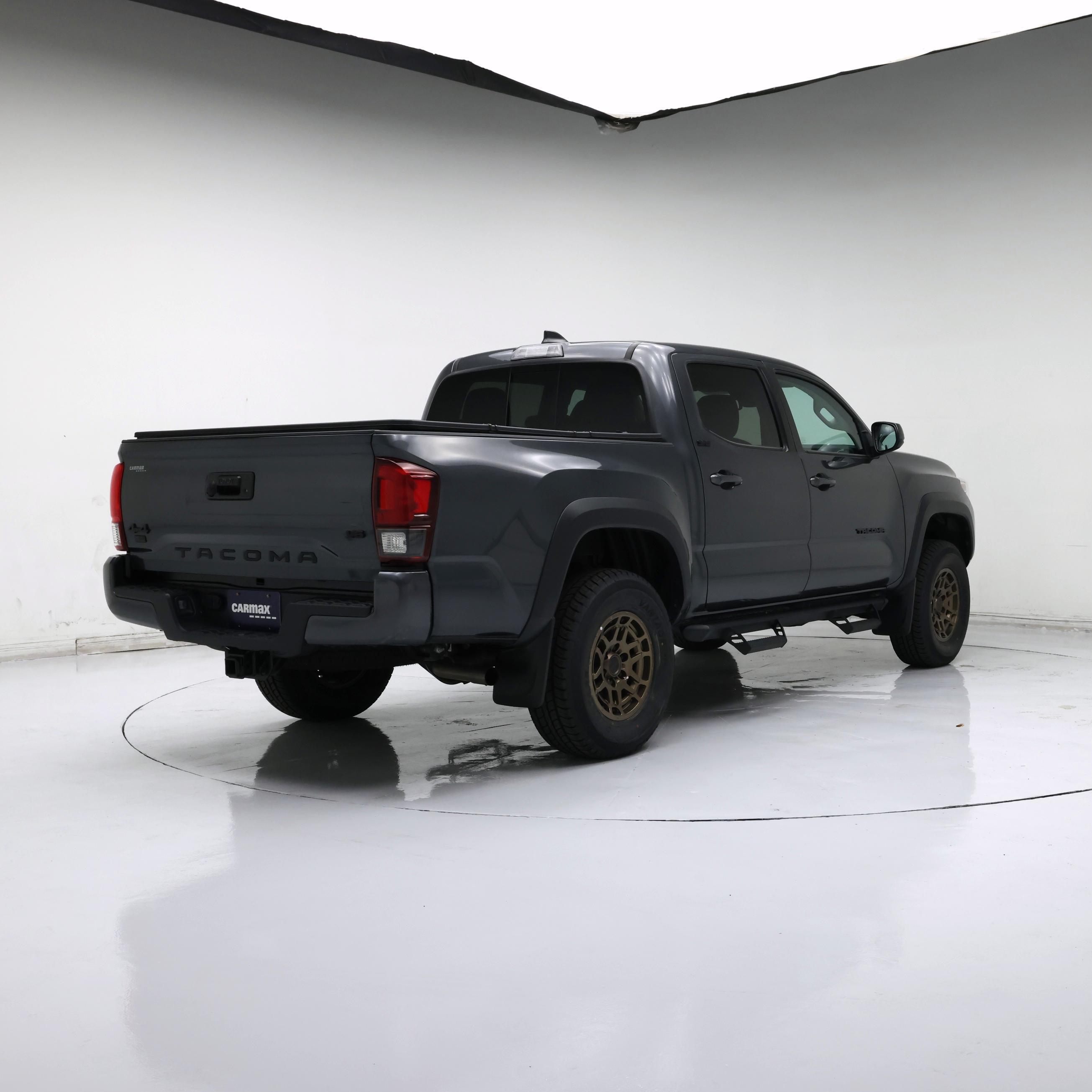 Thumbnail: 2023 Toyota Tacoma - 8