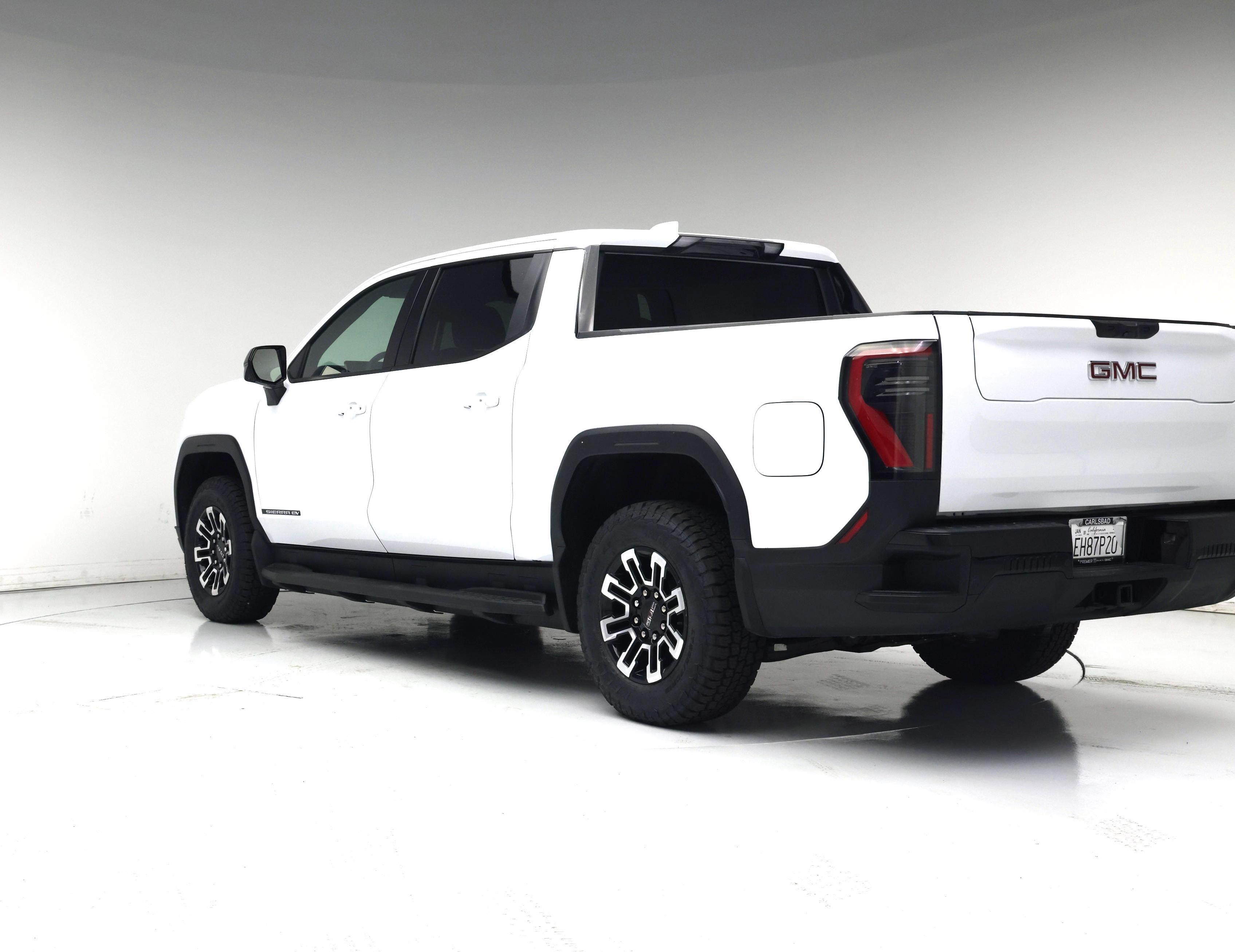 Thumbnail: 2026 GMC Sierra EV - 2