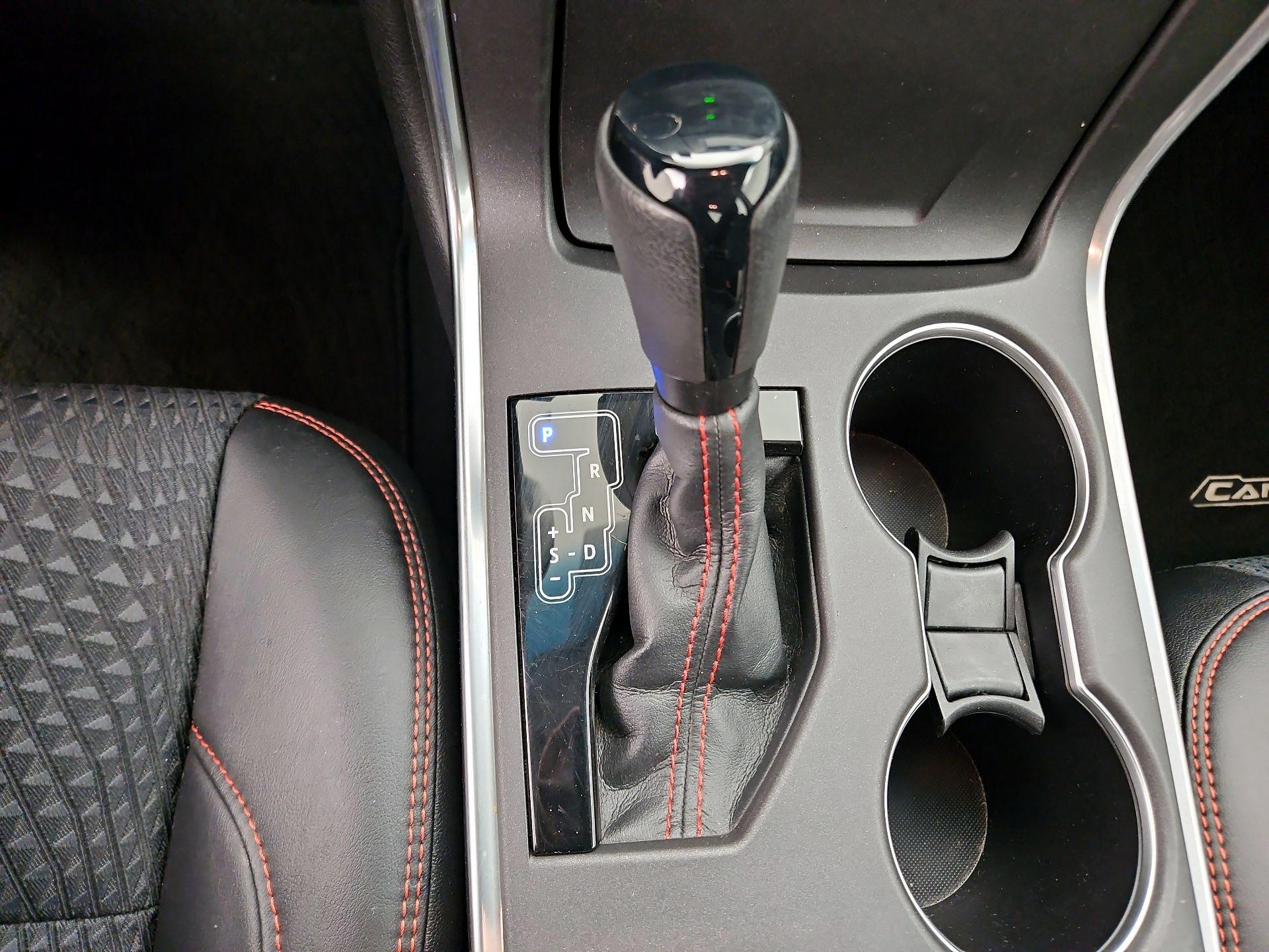 Thumbnail: 2015 Toyota Camry - 15