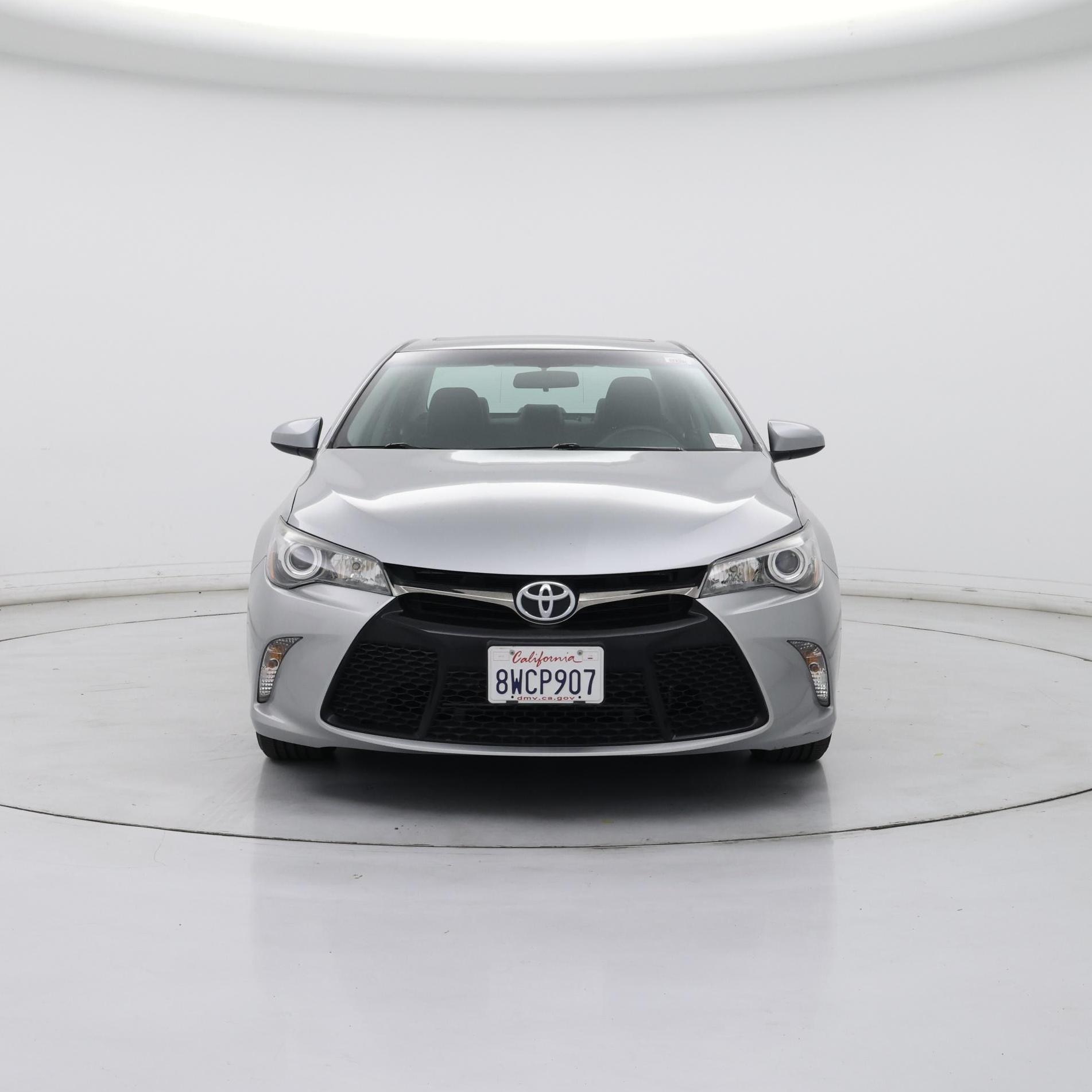 Thumbnail: 2015 Toyota Camry - 5