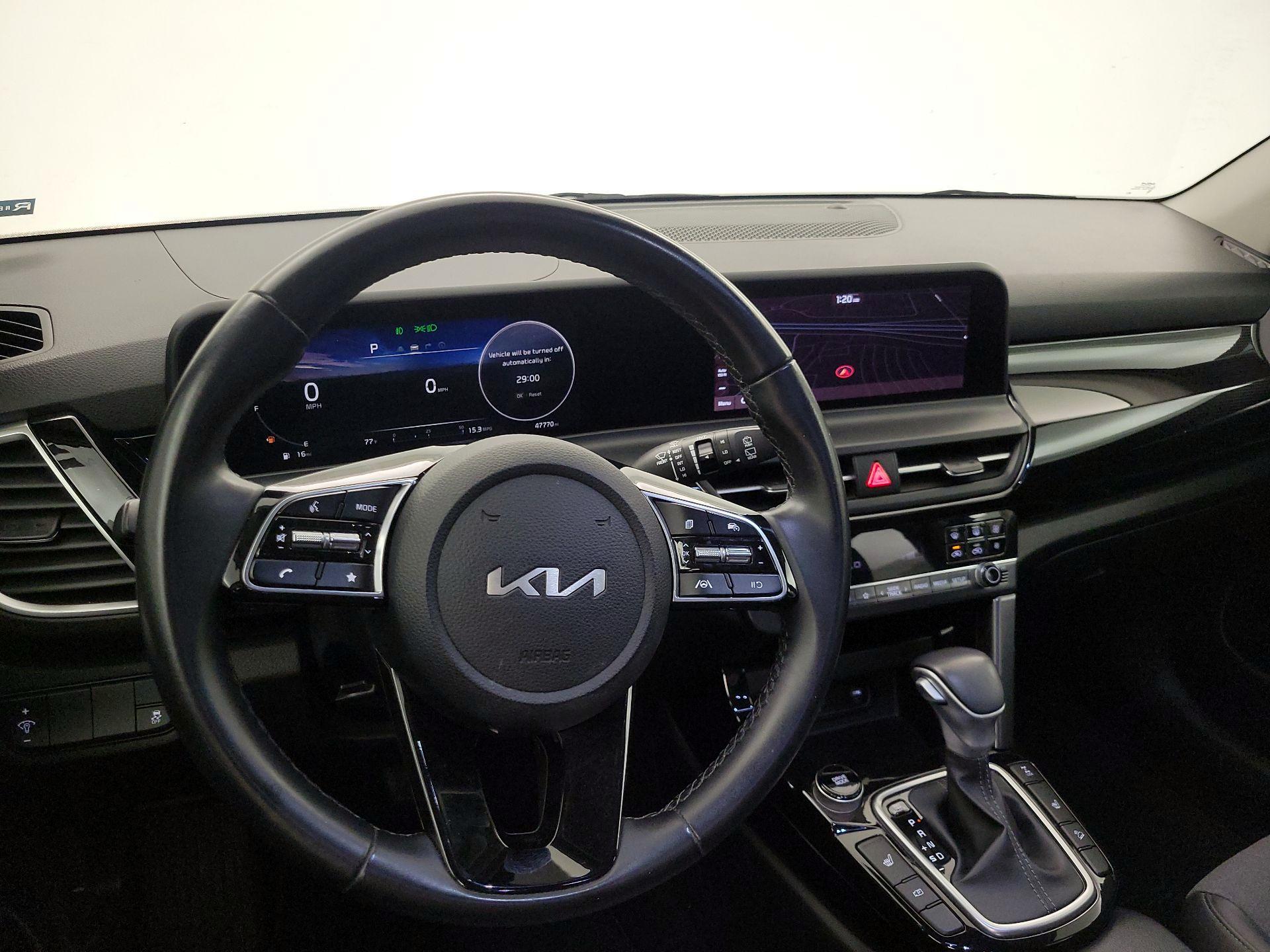 Thumbnail: 2024 Kia Seltos - 9
