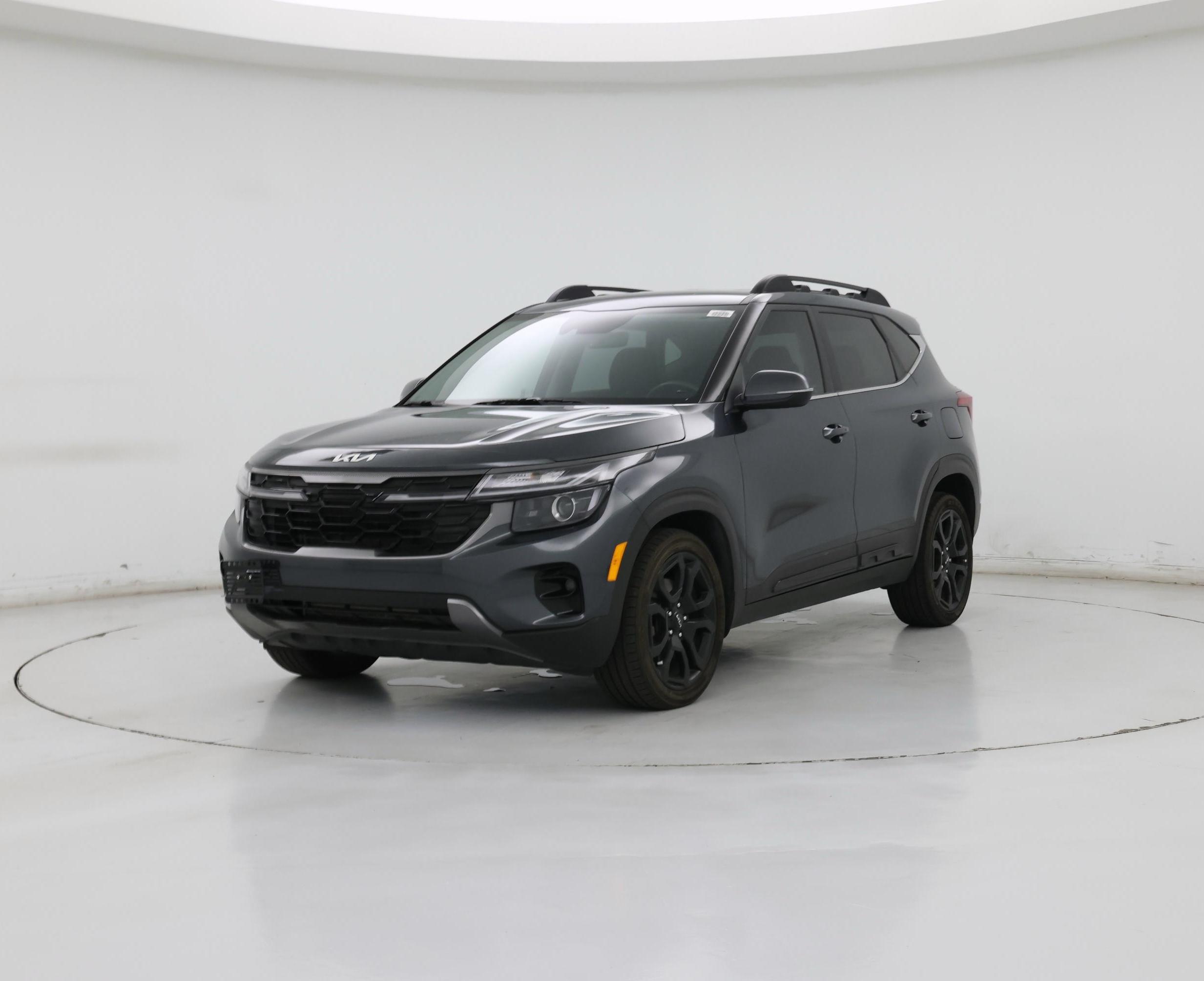 Thumbnail: 2024 Kia Seltos - 4