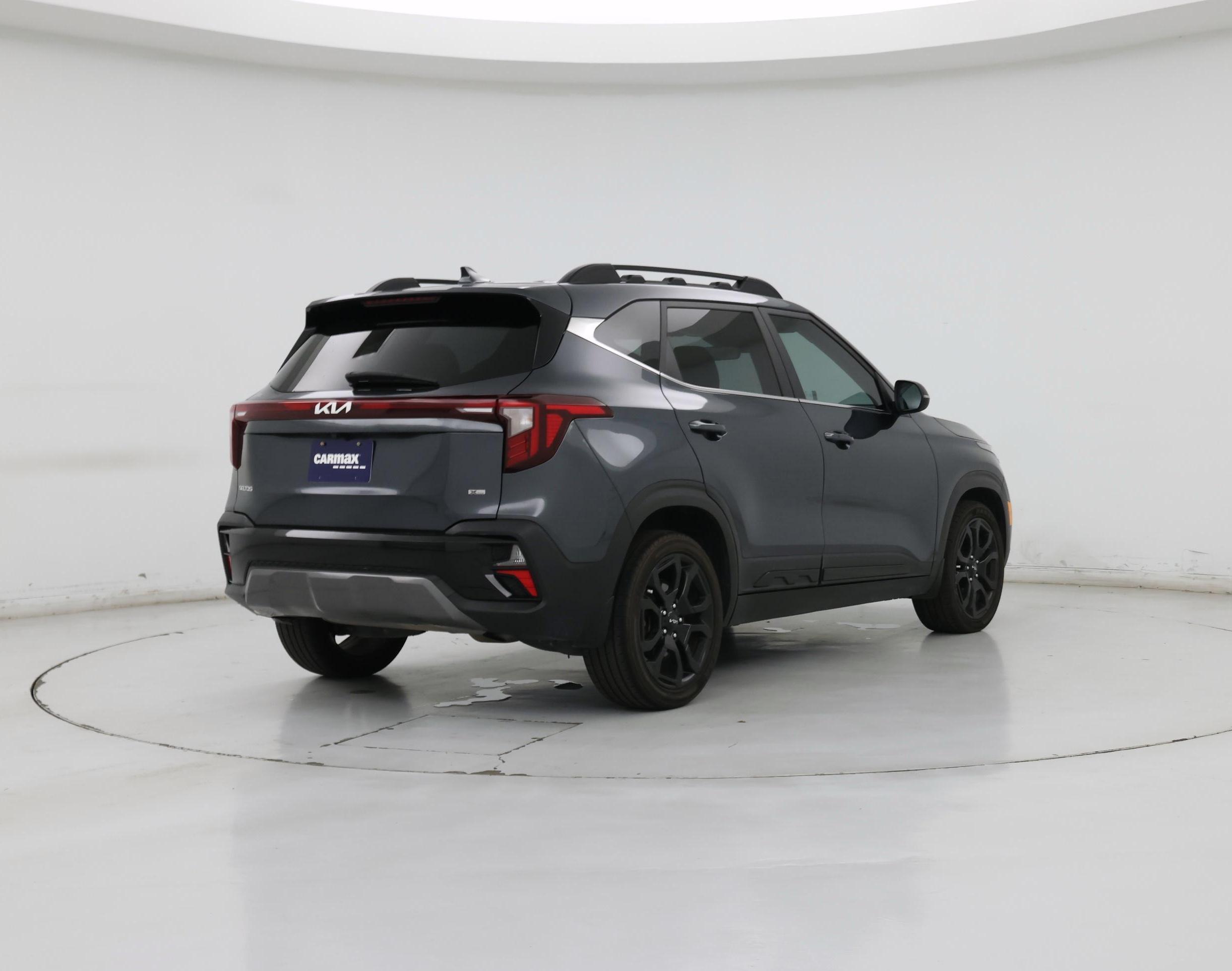 Thumbnail: 2024 Kia Seltos - 8