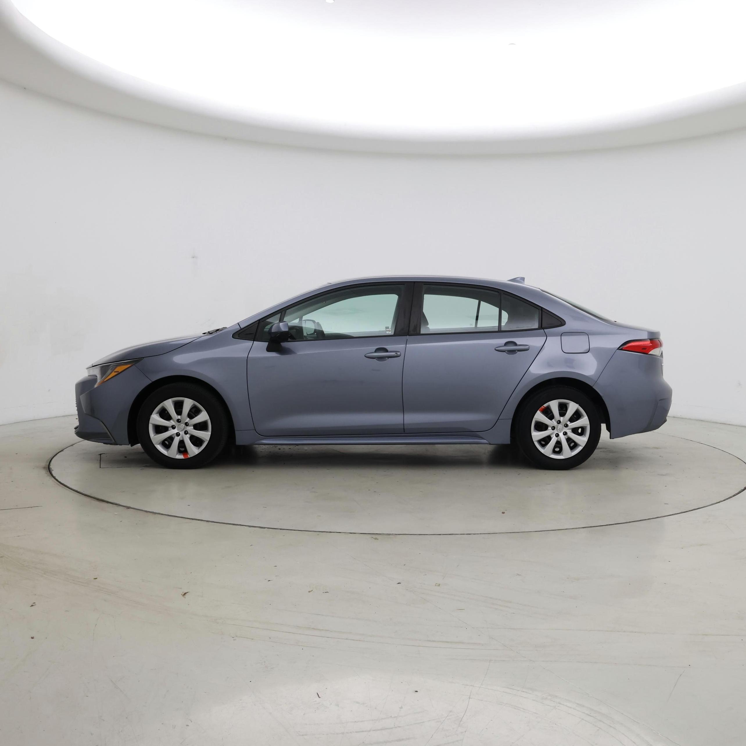Thumbnail: 2024 Toyota Corolla - 3
