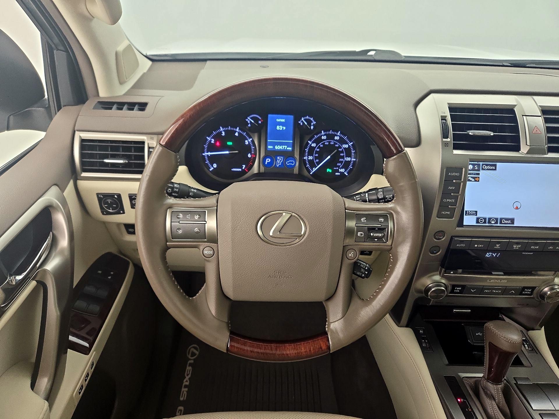 Thumbnail: 2016 Lexus GX - 10