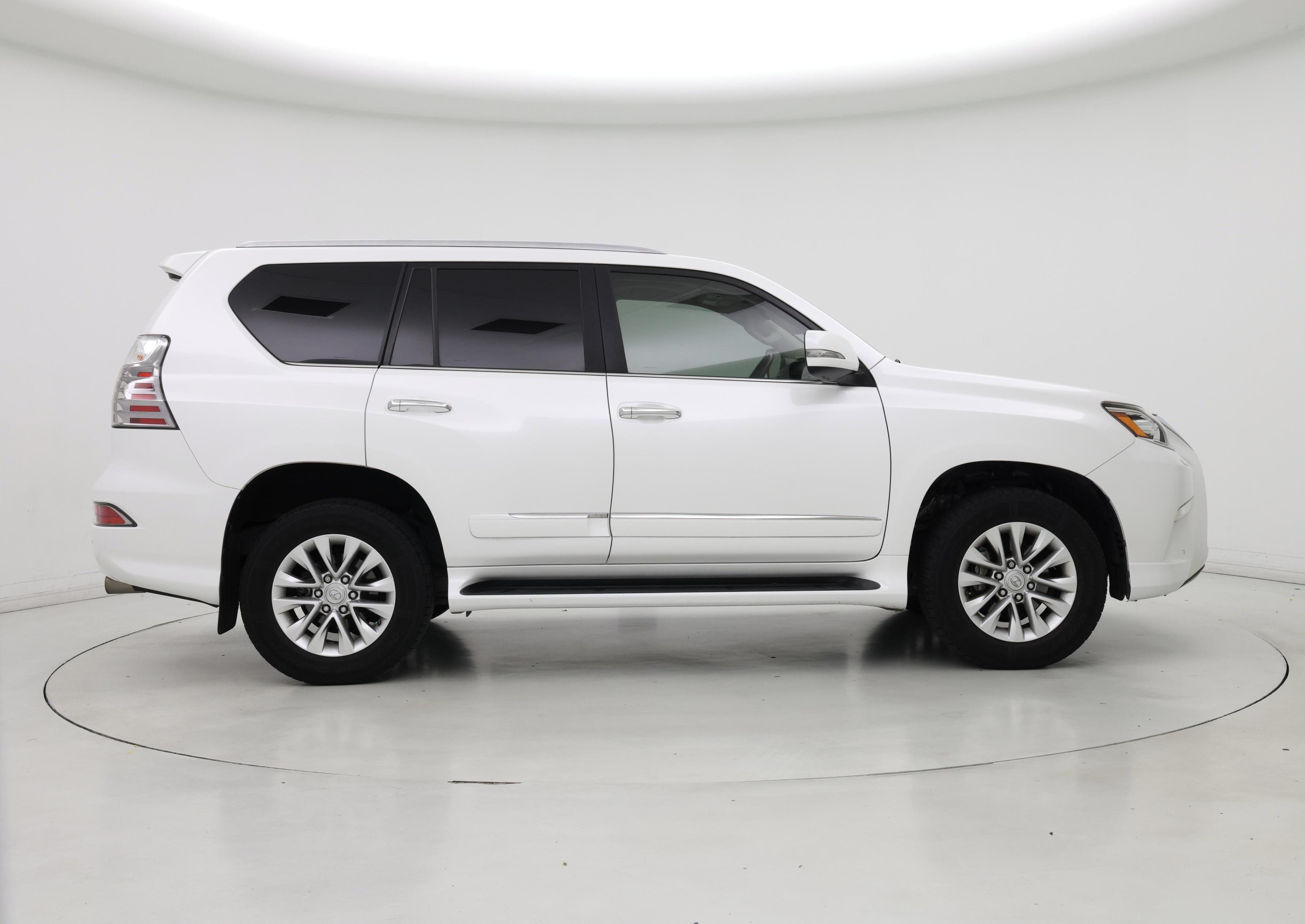 Thumbnail: 2016 Lexus GX - 7