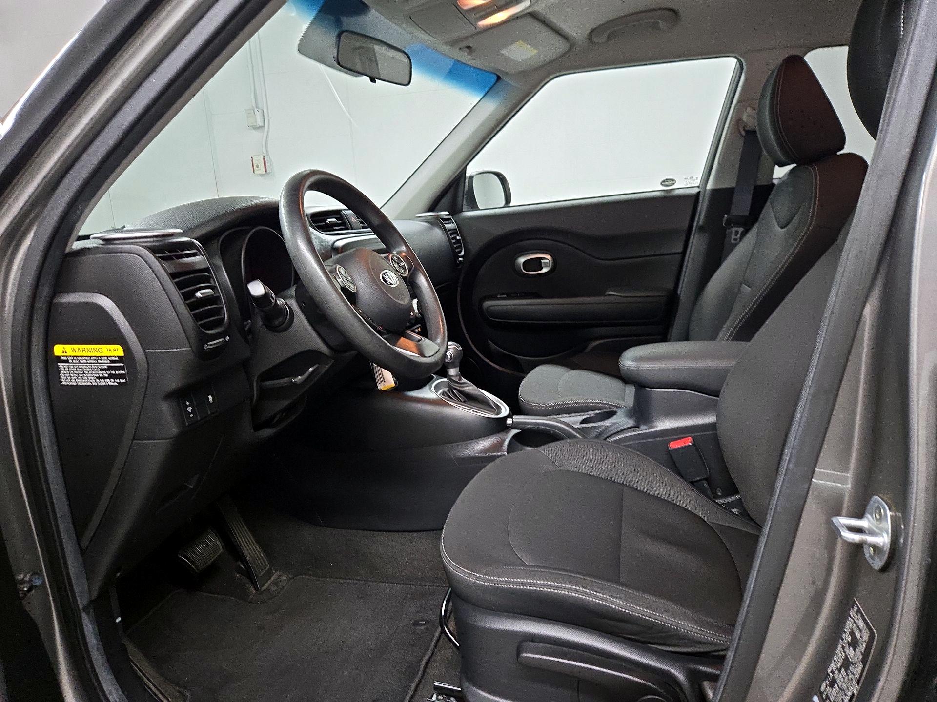Thumbnail: 2015 Kia Soul - 11