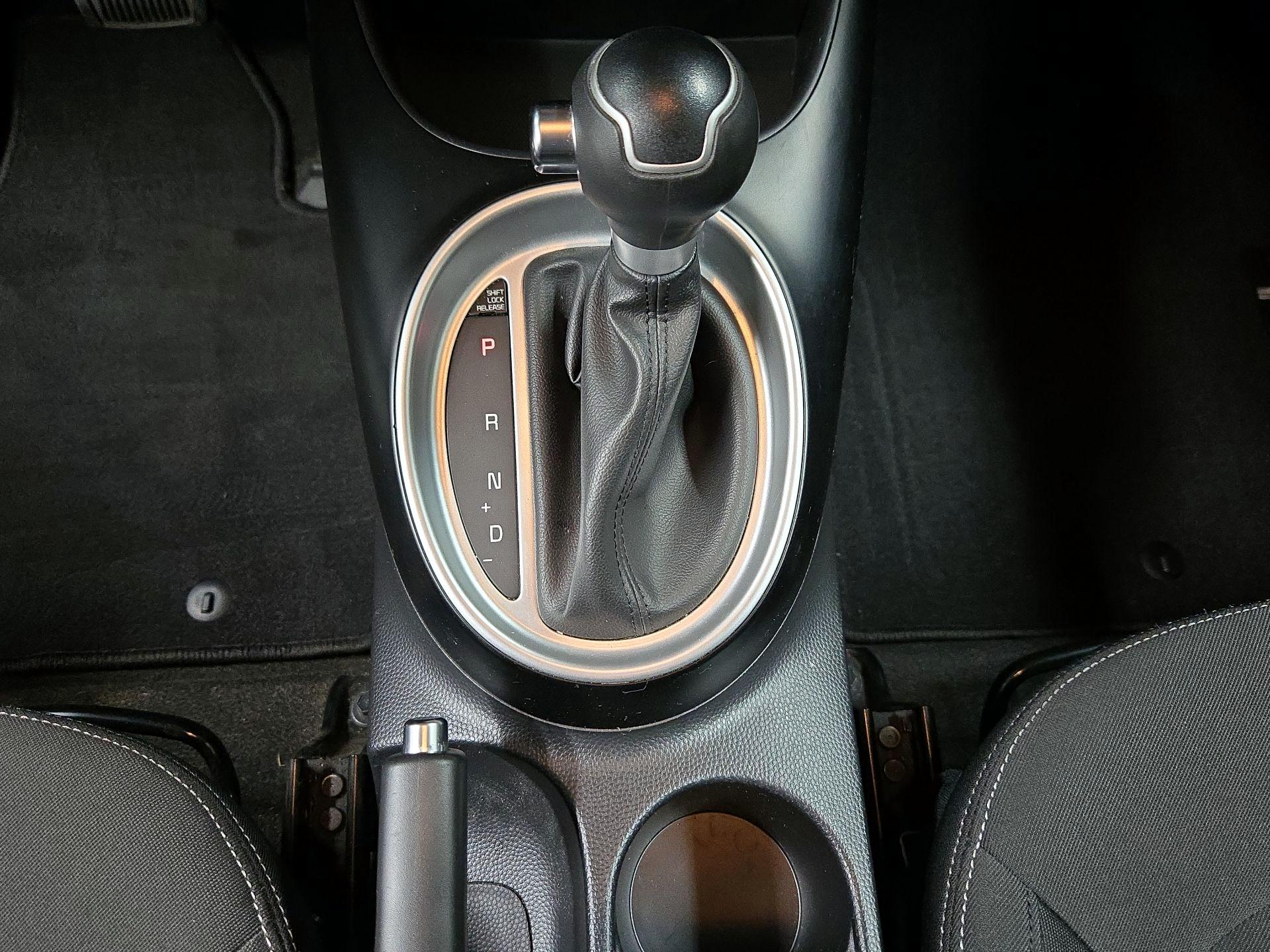Thumbnail: 2015 Kia Soul - 16