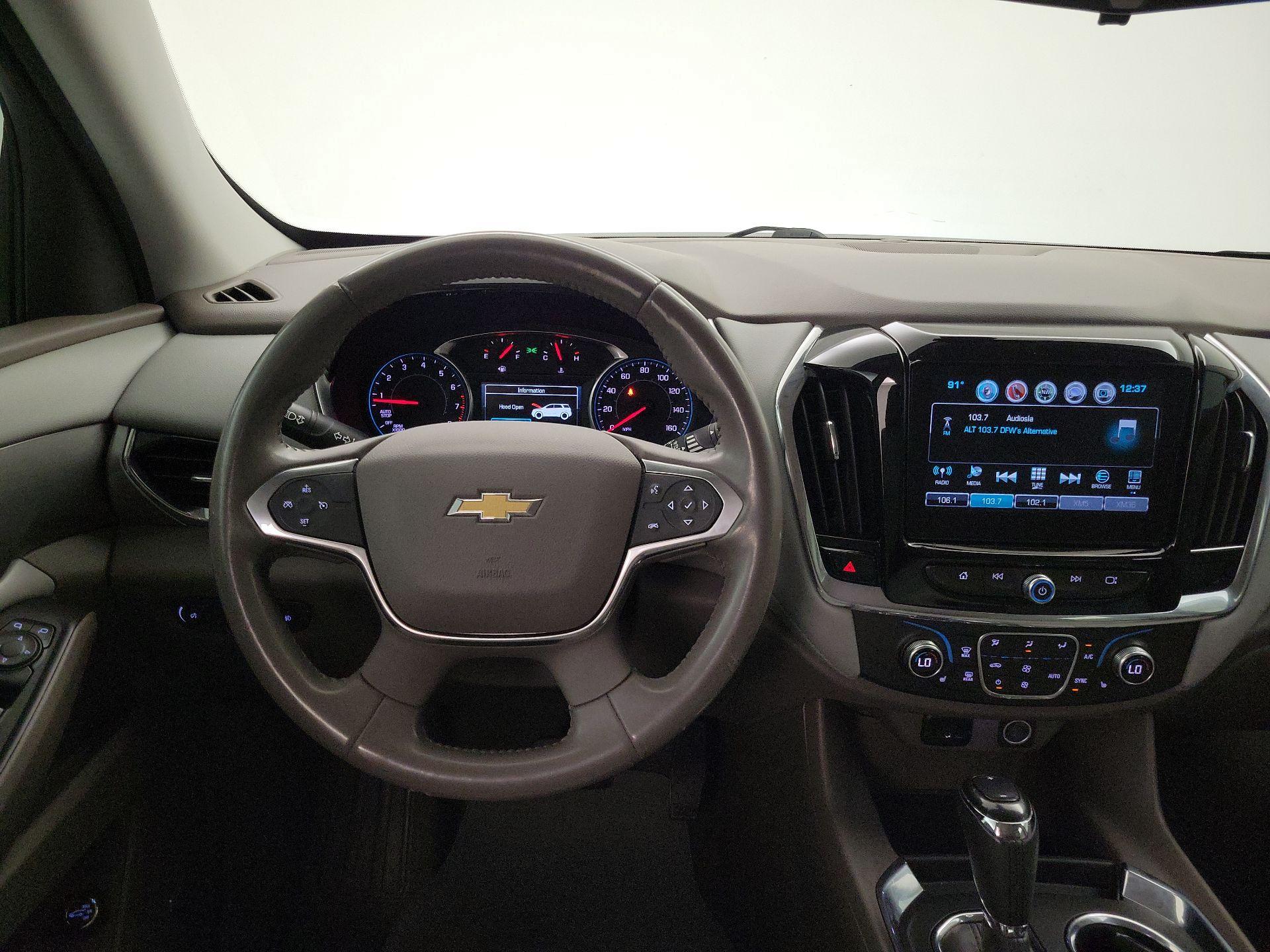 Thumbnail: 2018 Chevrolet Traverse - 10