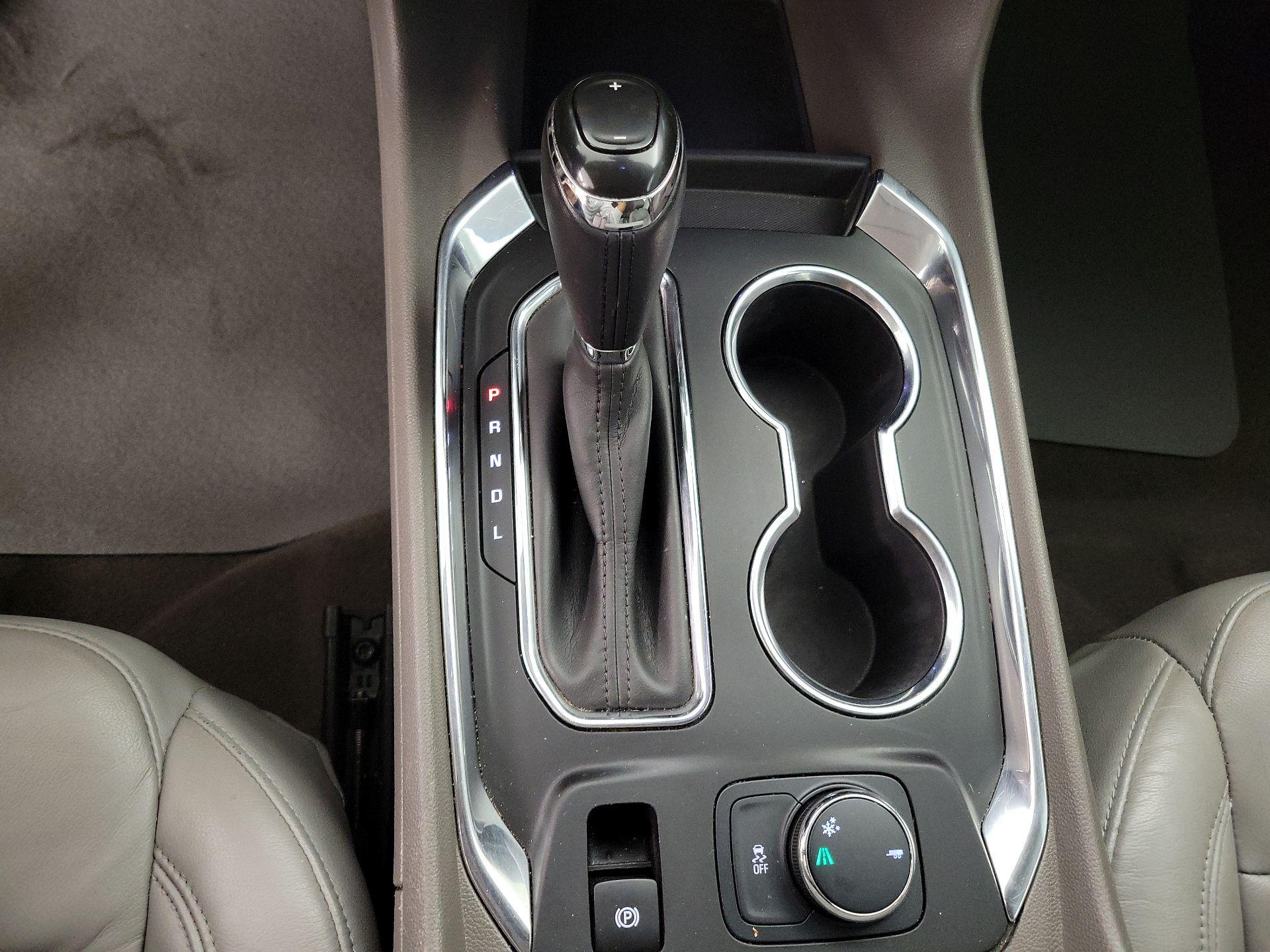 Thumbnail: 2018 Chevrolet Traverse - 17