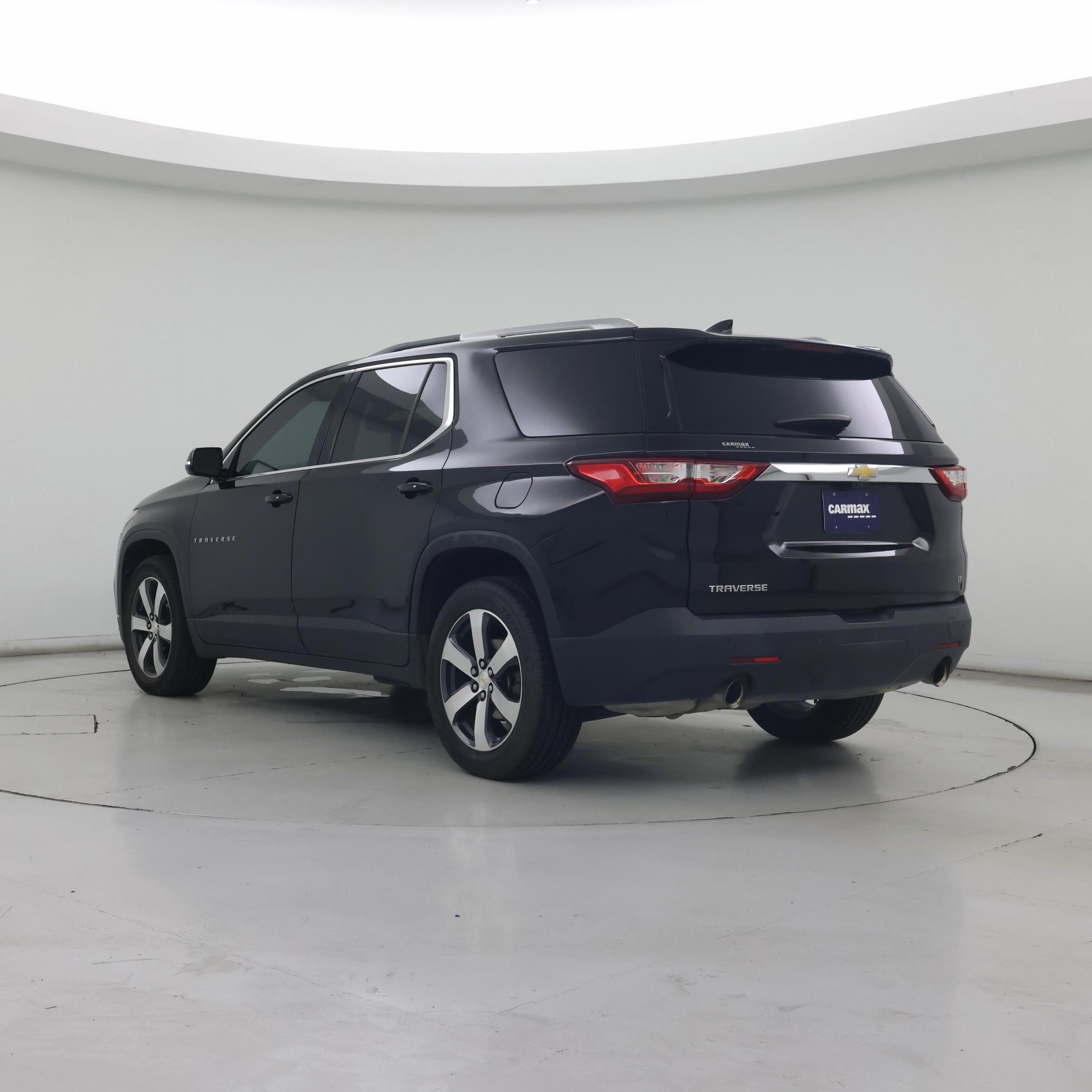 Thumbnail: 2018 Chevrolet Traverse - 2