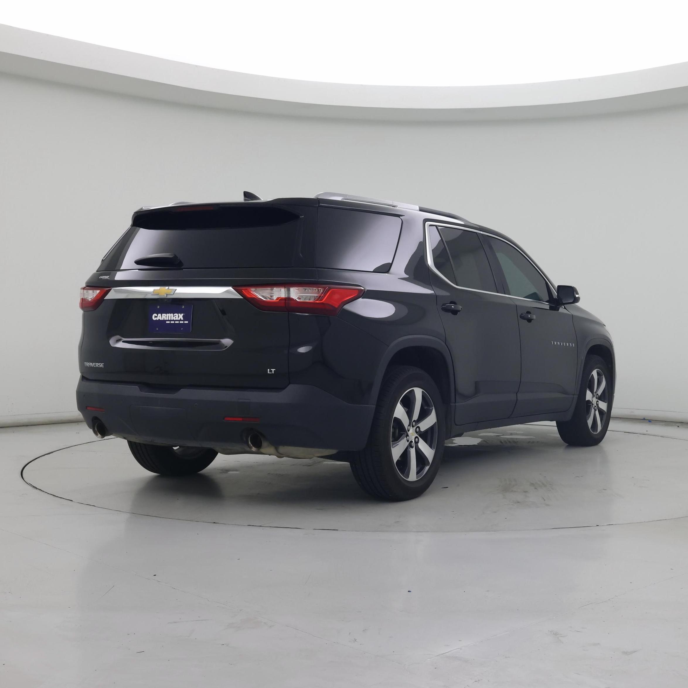 Thumbnail: 2018 Chevrolet Traverse - 8