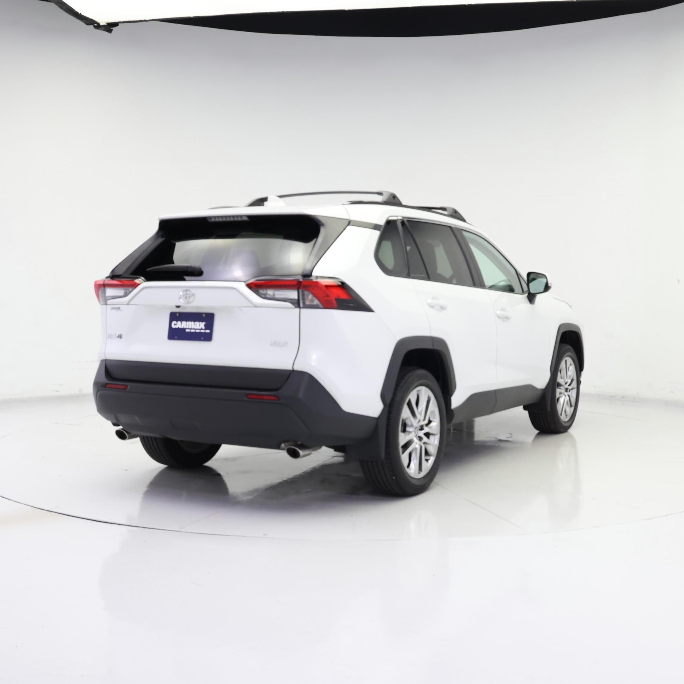 Thumbnail: 2025 Toyota RAV4 - 8