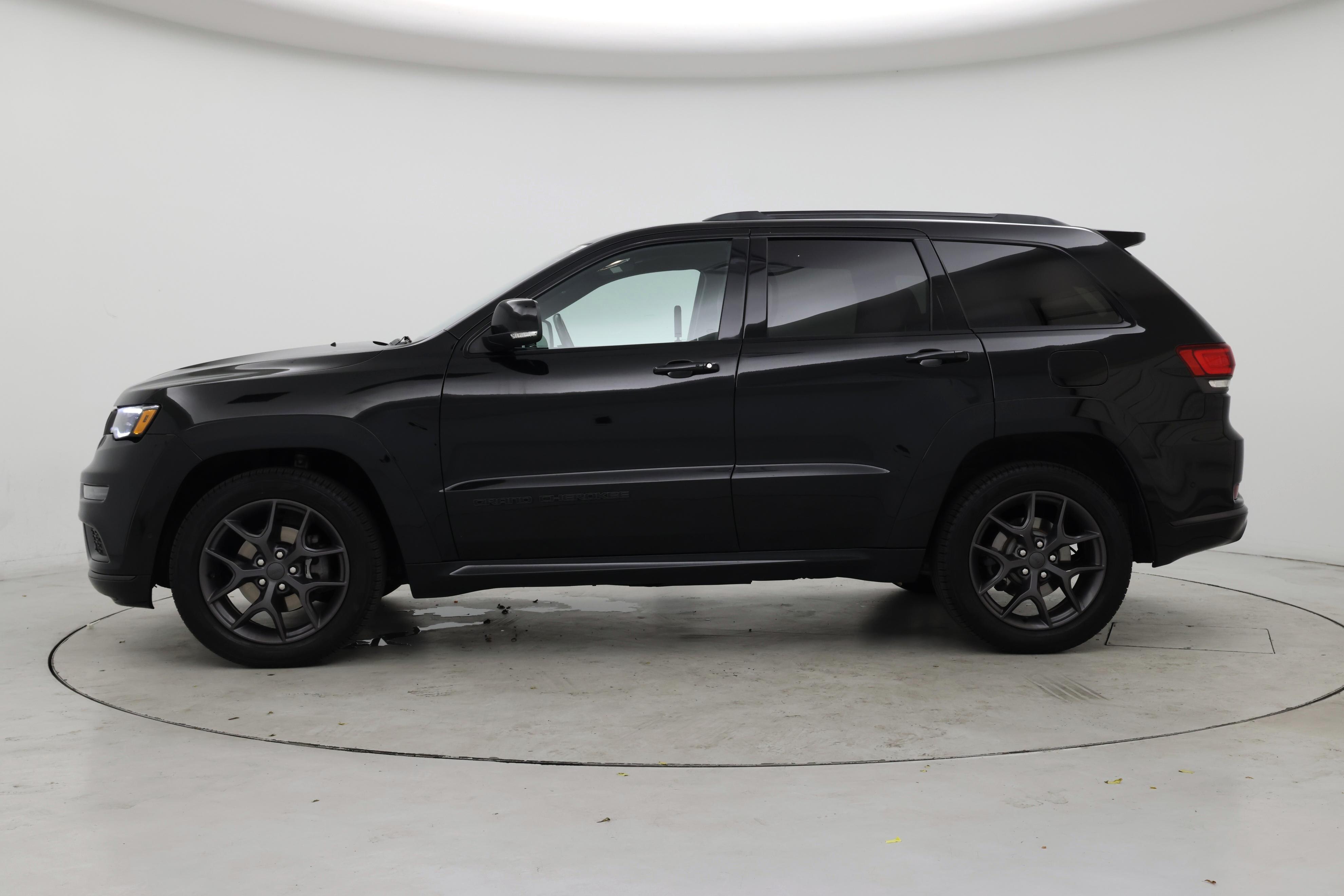 Thumbnail: 2020 Jeep Grand Cherokee - 3