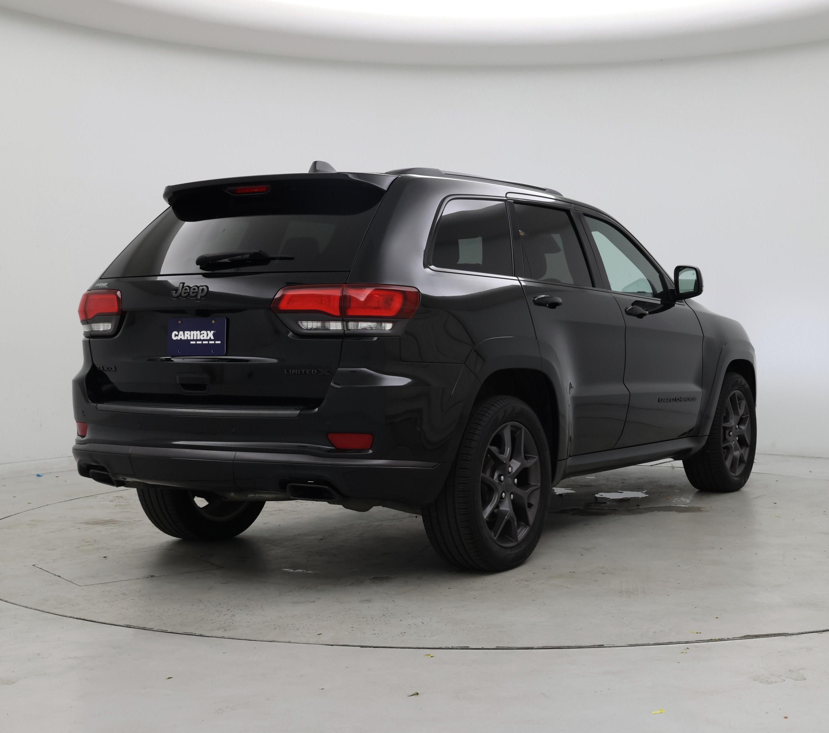 Thumbnail: 2020 Jeep Grand Cherokee - 8