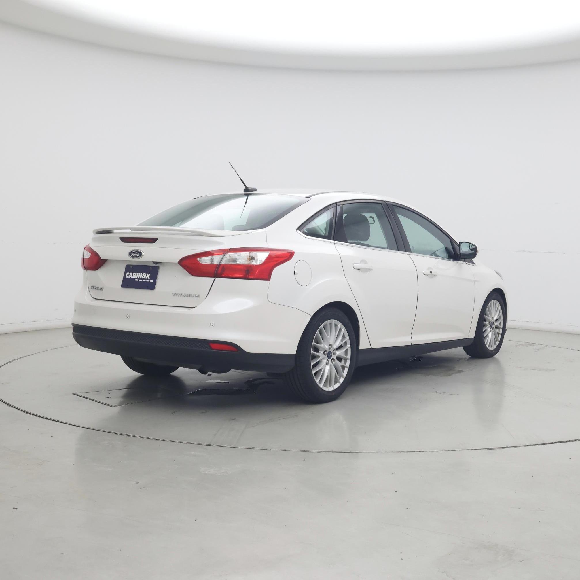 Thumbnail: 2014 Ford Focus - 8