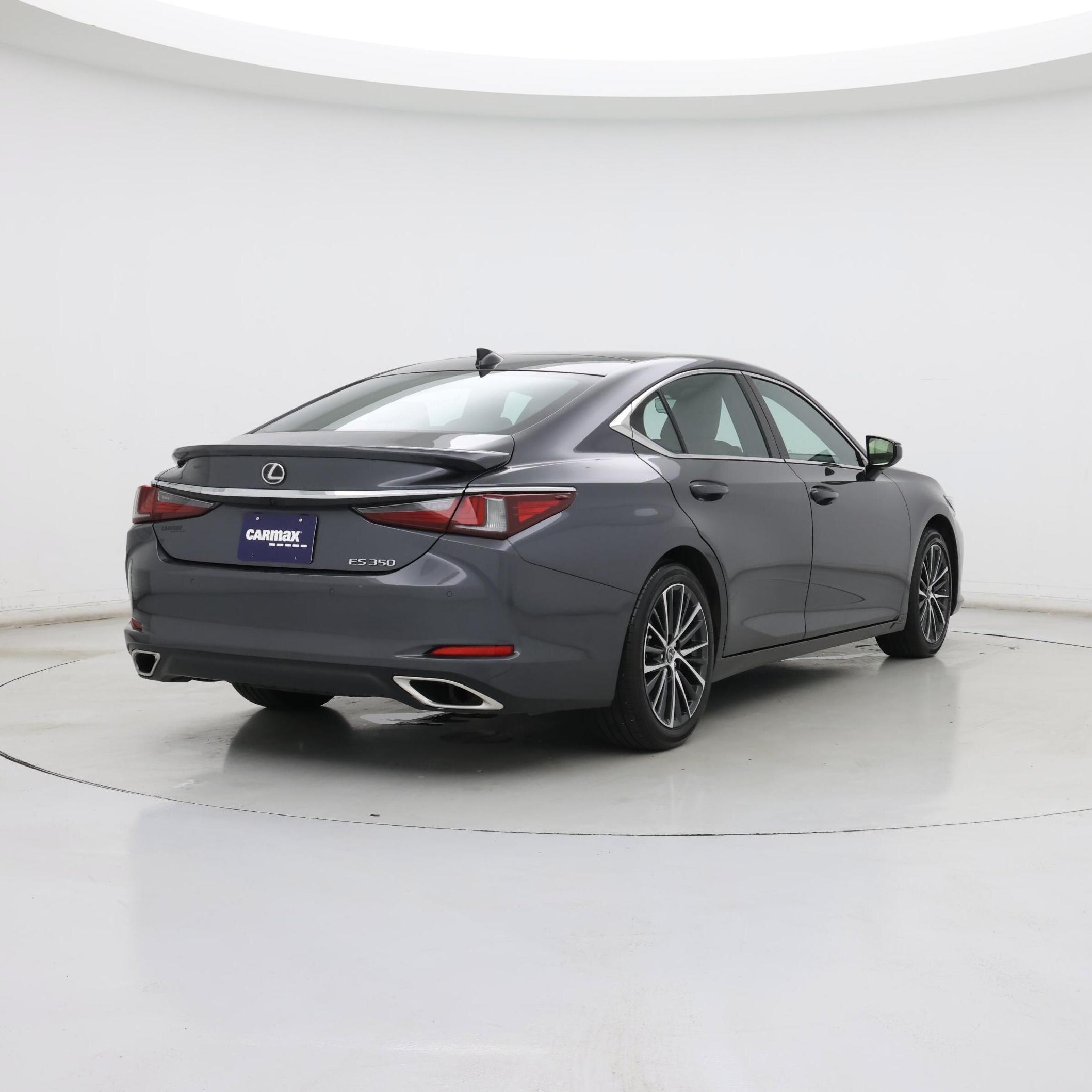 Thumbnail: 2023 Lexus ES - 8
