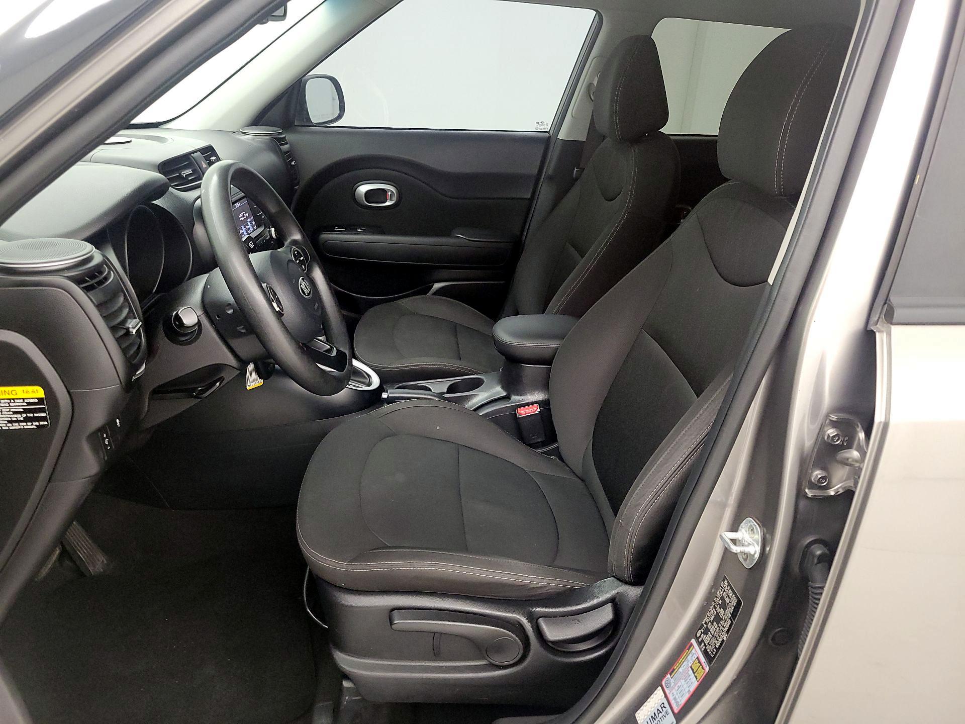 Thumbnail: 2018 Kia Soul - 11