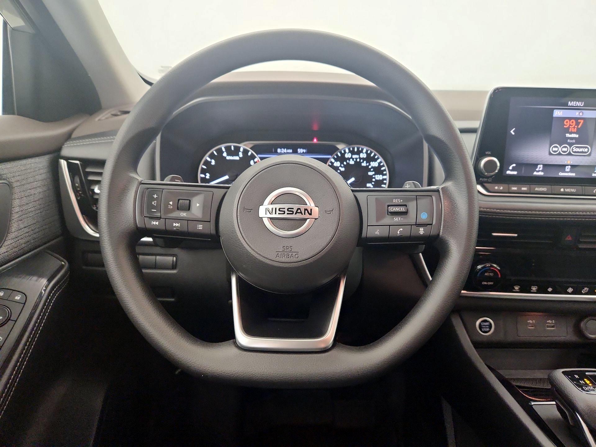 Thumbnail: 2021 Nissan Rogue - 10