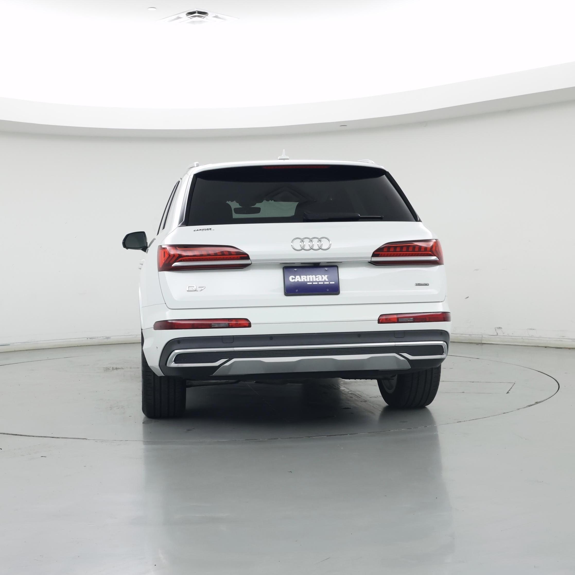 Thumbnail: 2023 Audi Q7 - 6