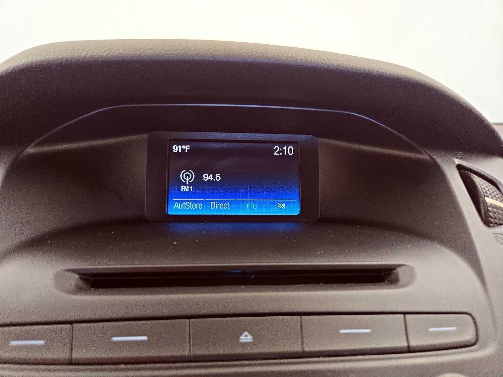 2015 Ford Focus SE - Photo 16