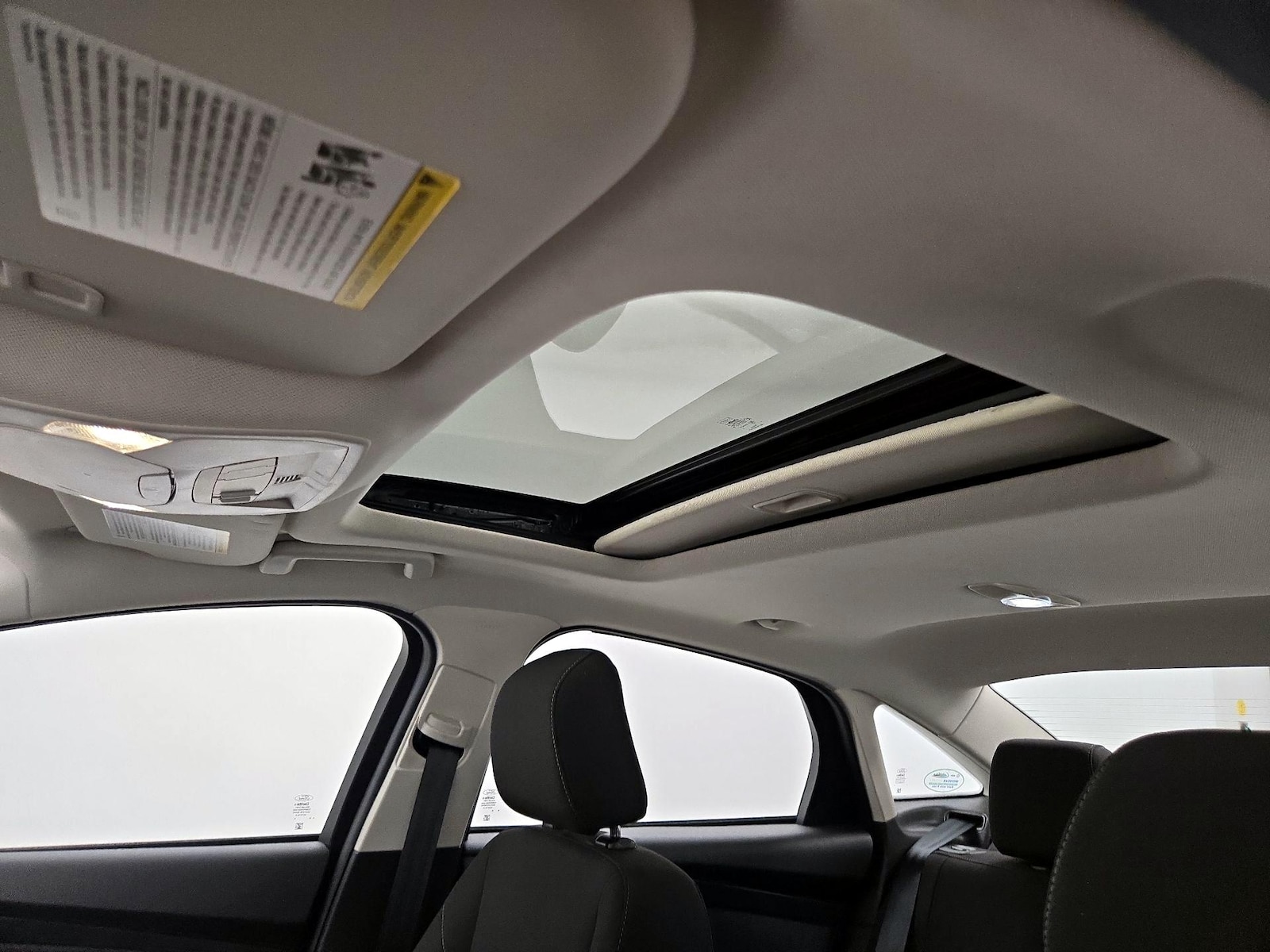 2015 Ford Focus SE - Photo 20