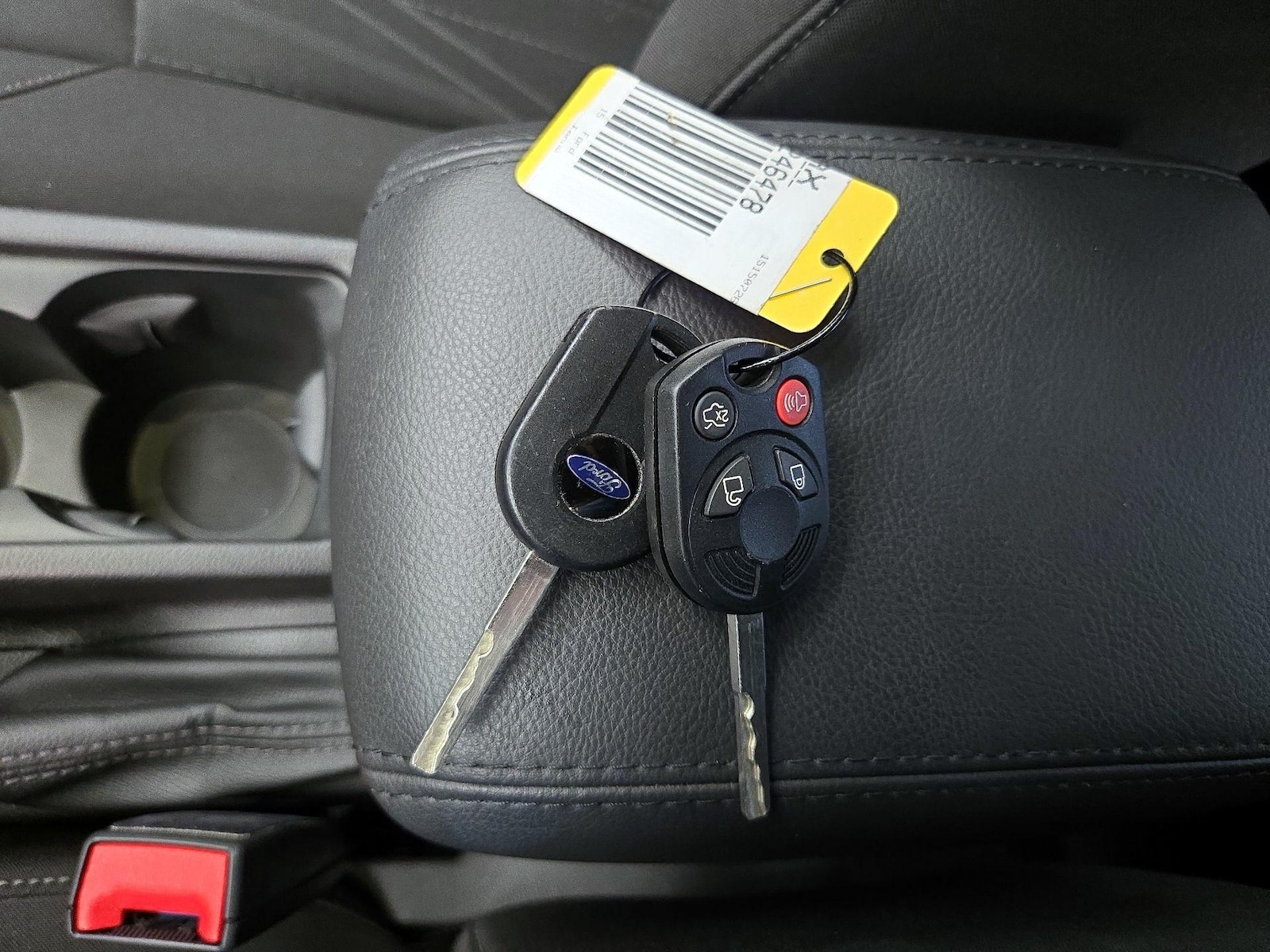 2015 Ford Focus SE - Photo 24