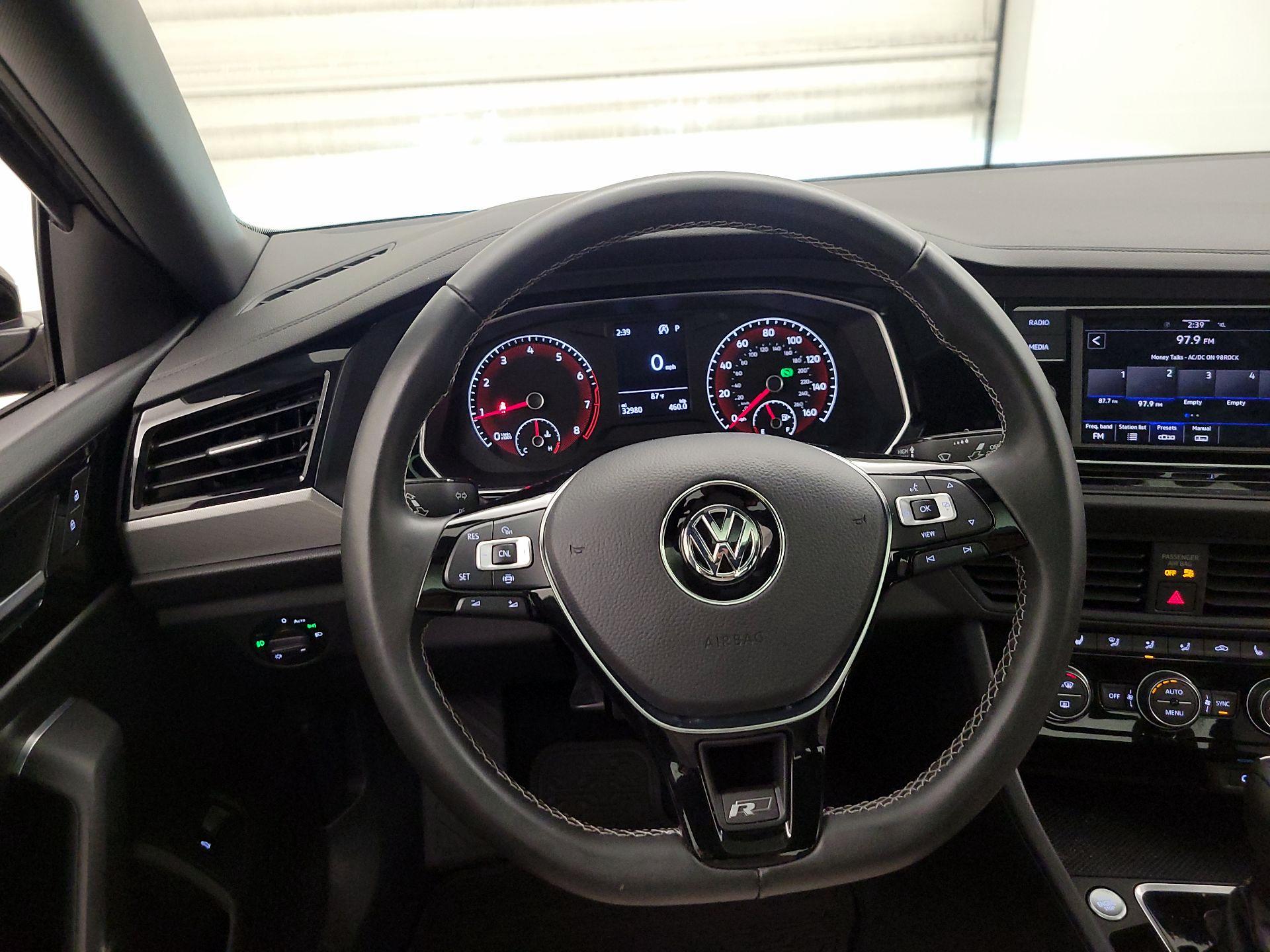 Thumbnail: 2020 Volkswagen Jetta - 10