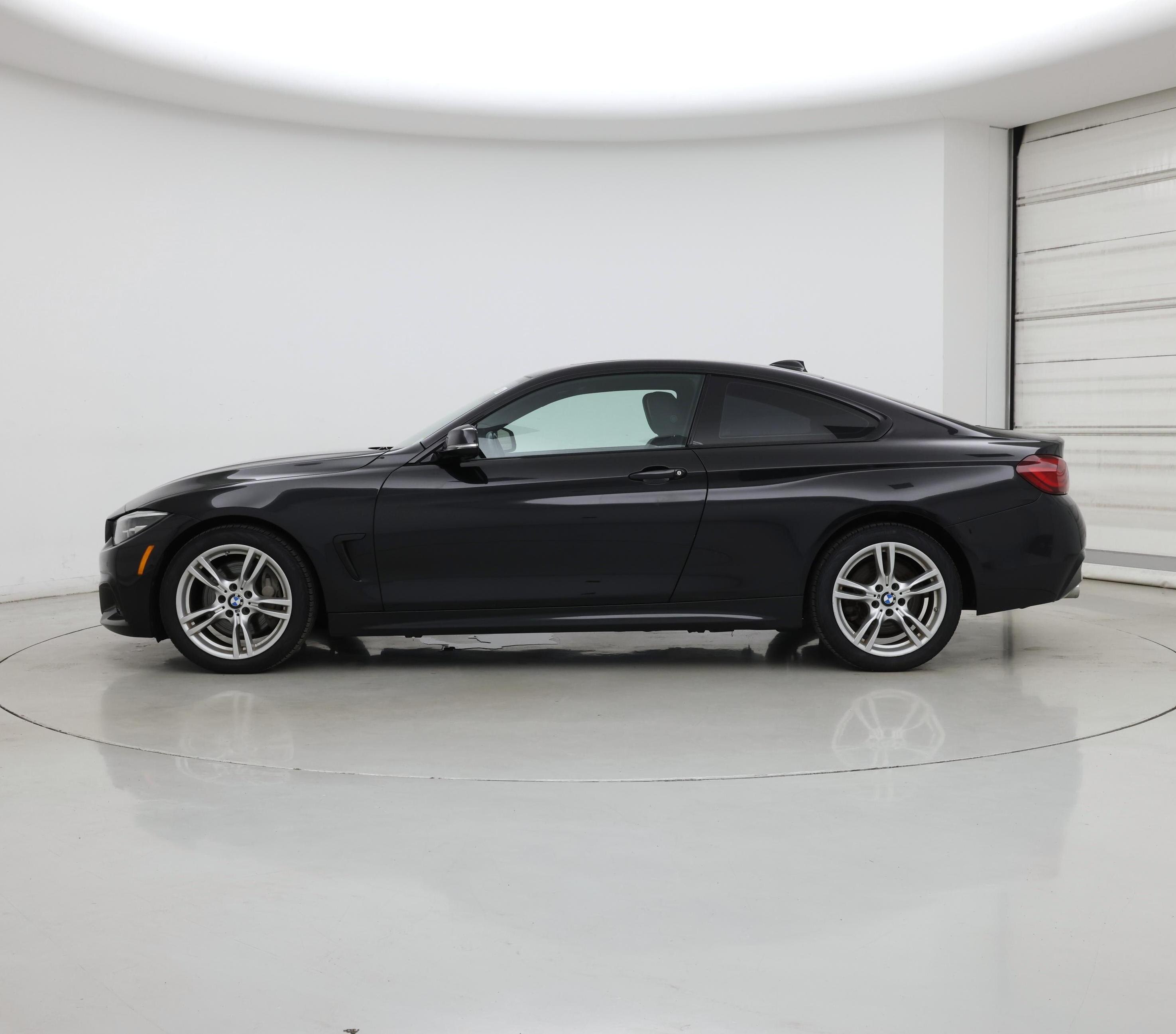 Thumbnail: 2020 BMW 4 Series - 3