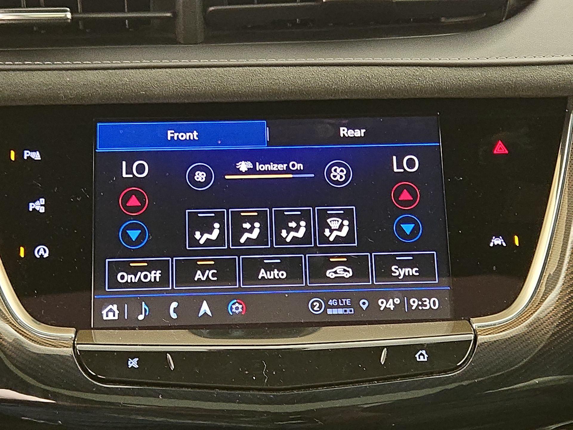 Thumbnail: 2023 Cadillac XT6 - 16