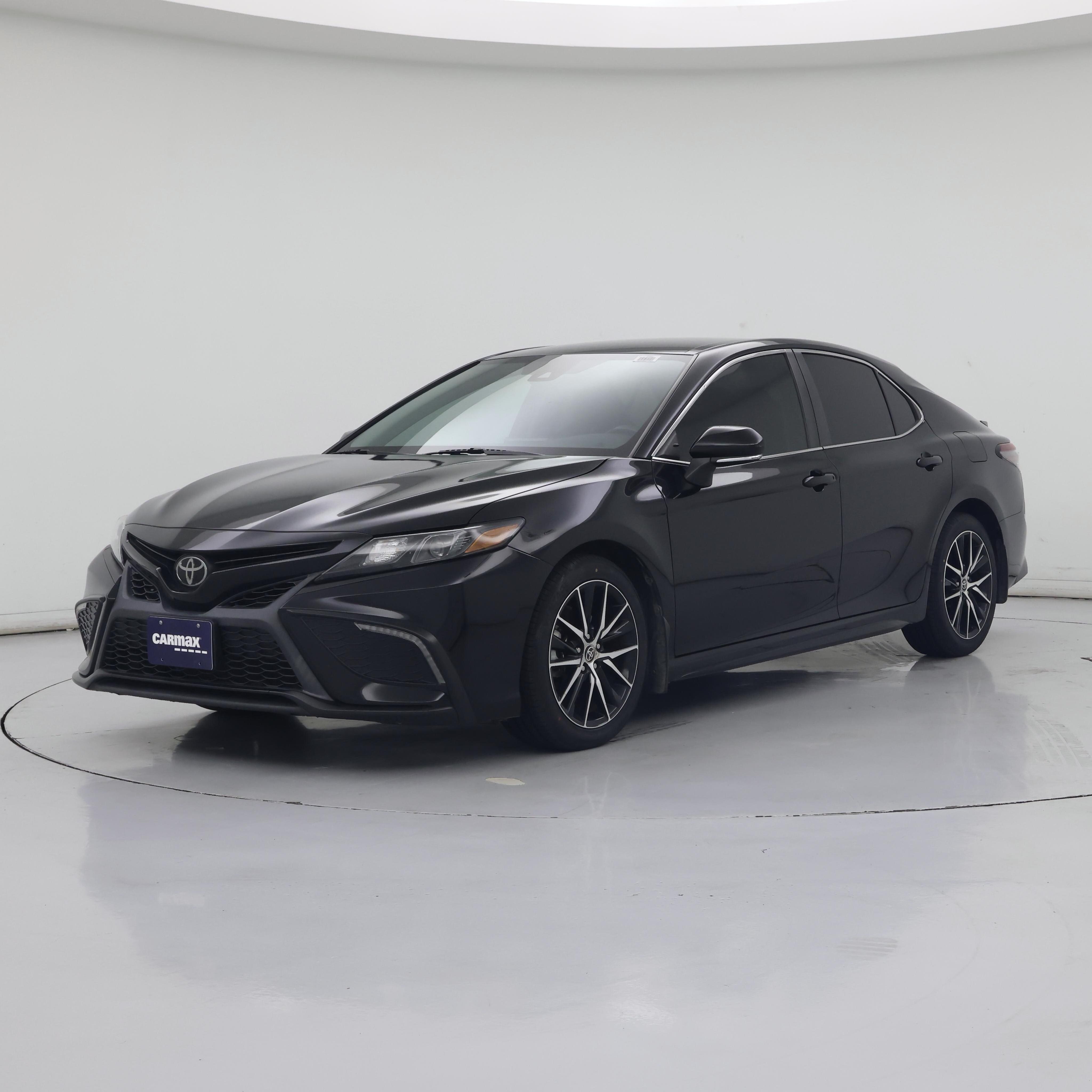 Thumbnail: 2023 Toyota Camry - 4