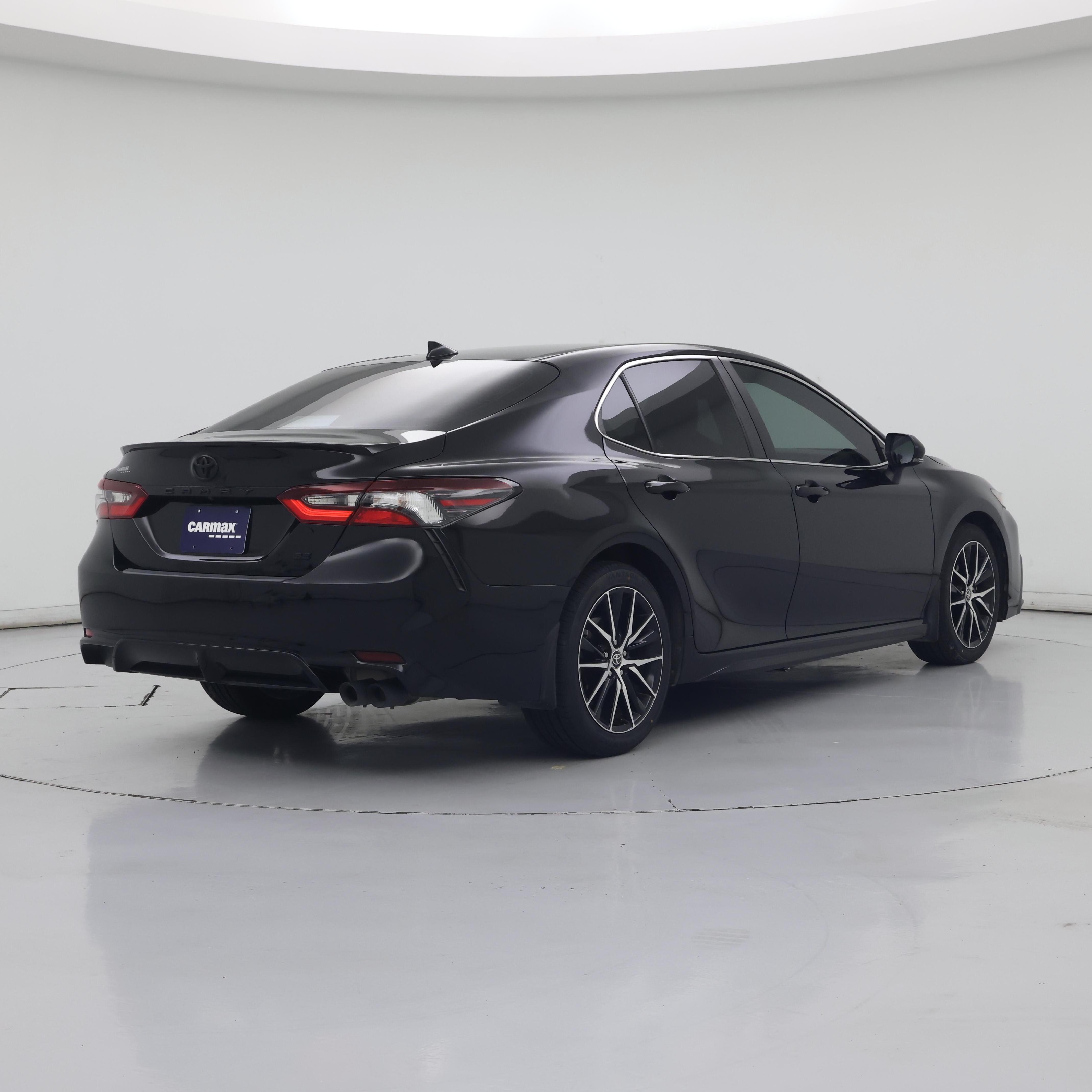 Thumbnail: 2023 Toyota Camry - 8