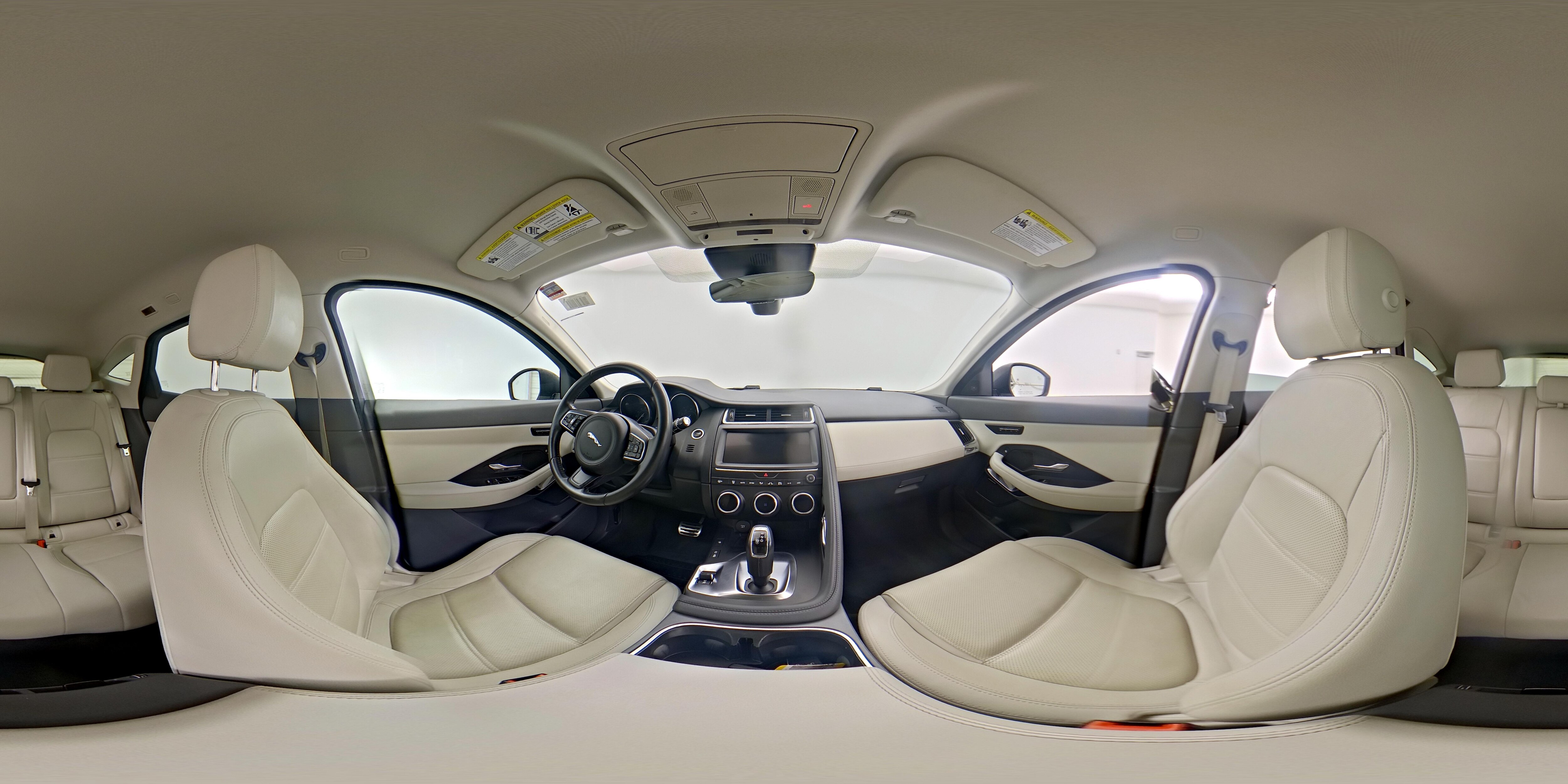 2019 Jaguar E-PACE SE - Photo 24