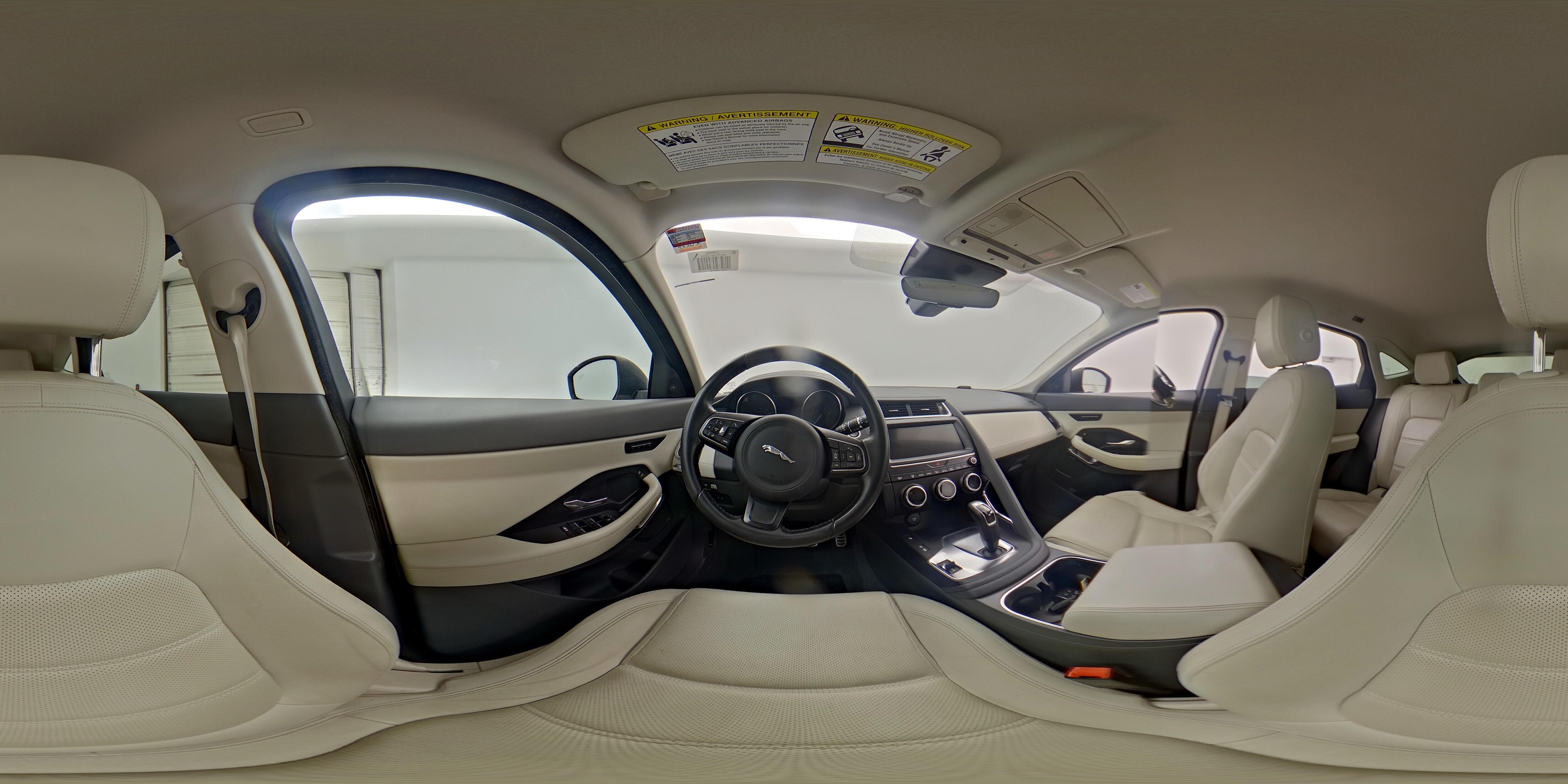 2019 Jaguar E-PACE SE - Photo 26