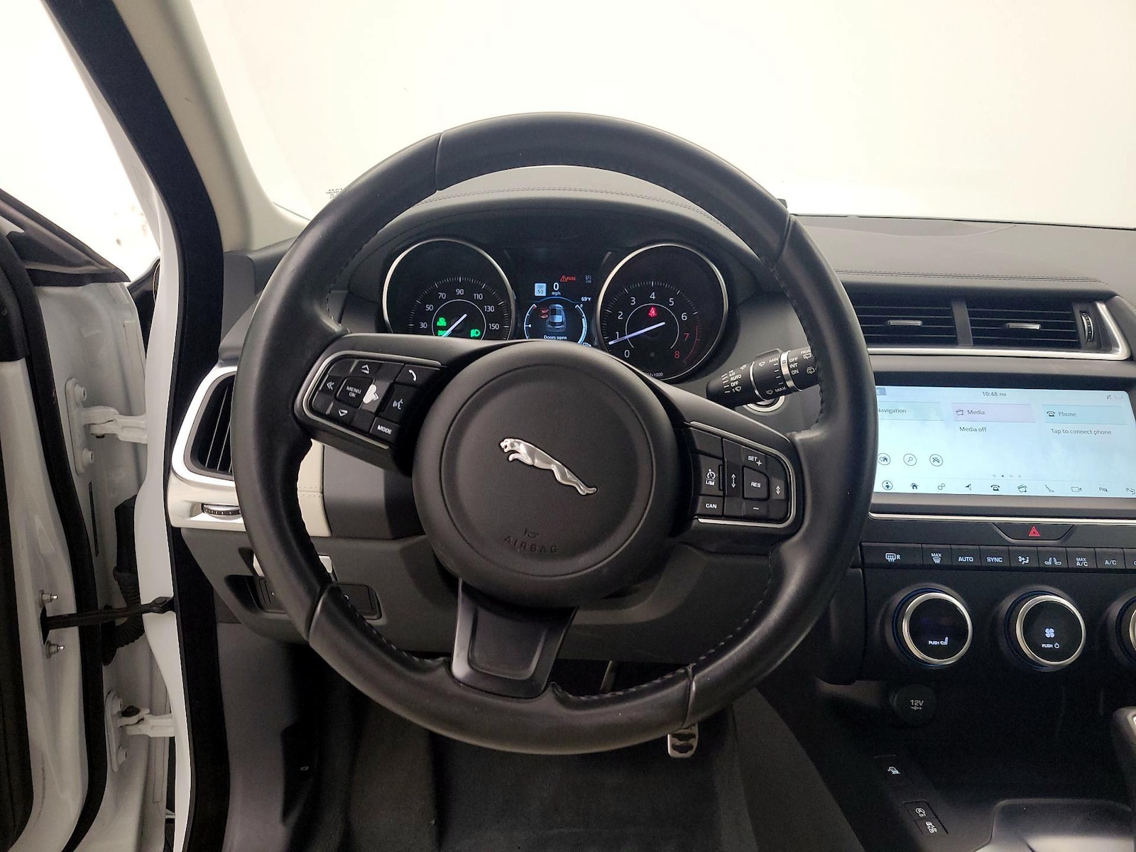 2019 Jaguar E-PACE SE - Photo 11