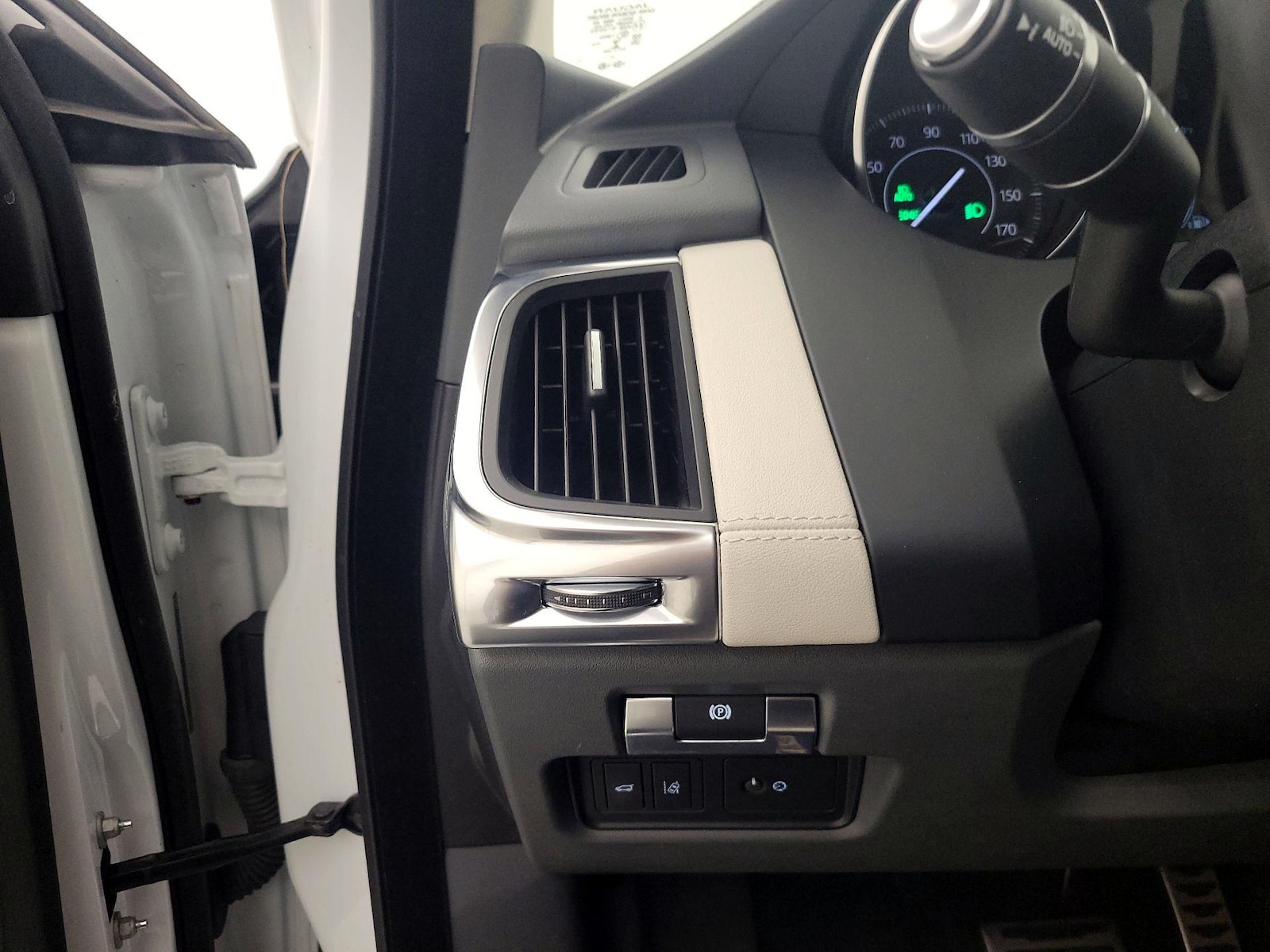 2019 Jaguar E-PACE SE - Photo 14