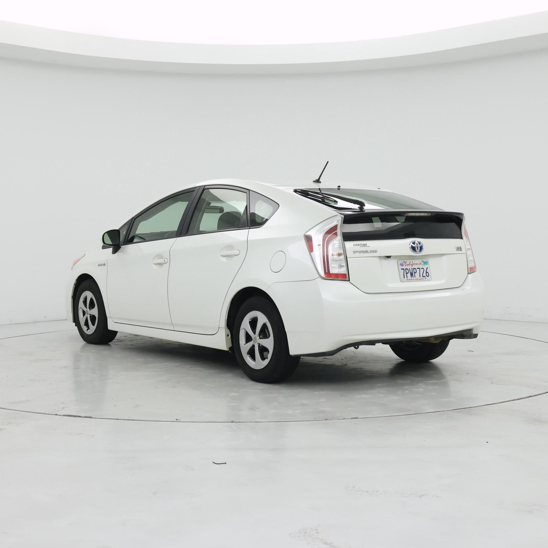 Thumbnail: 2015 Toyota Prius - 2