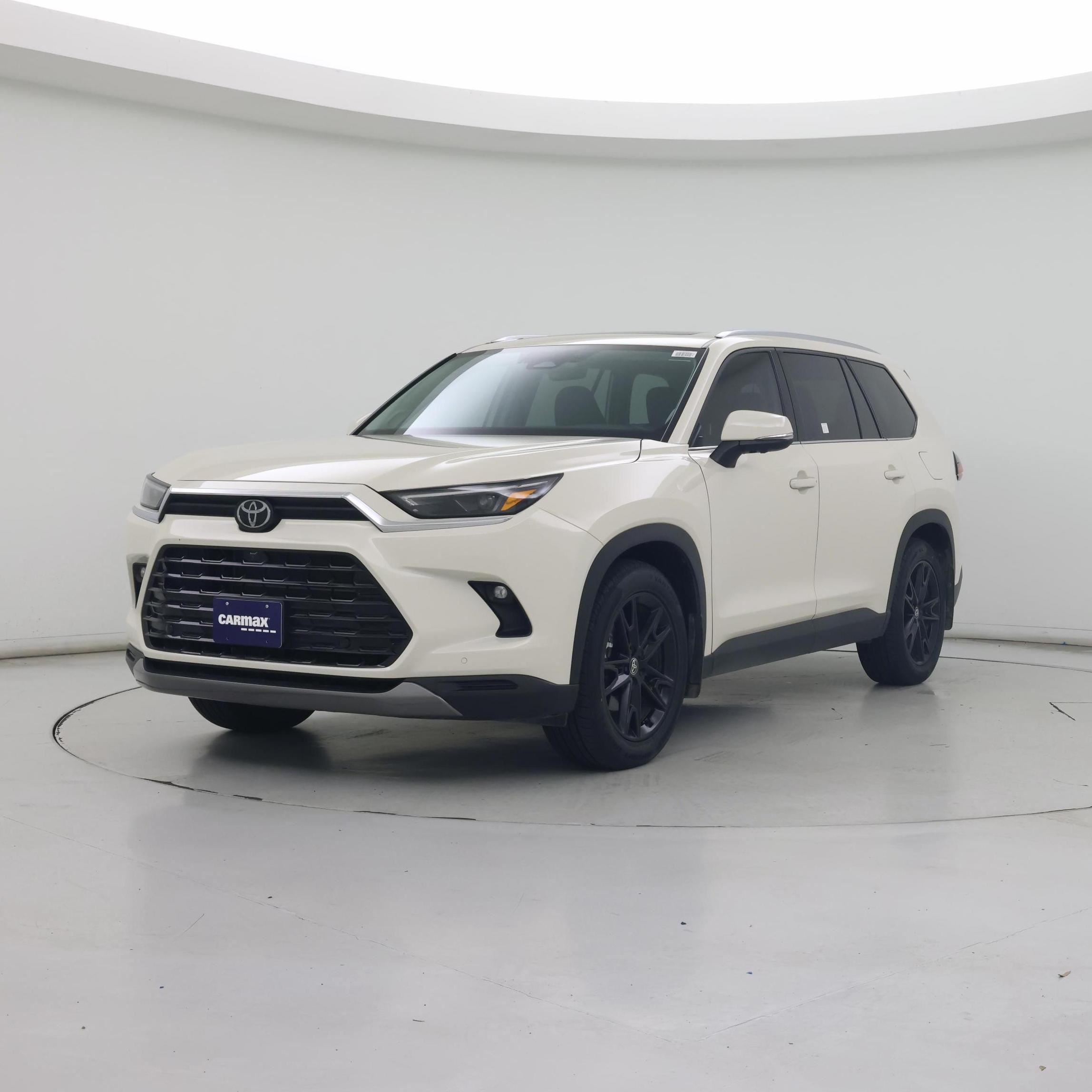 Thumbnail: 2024 Toyota Highlander - 4