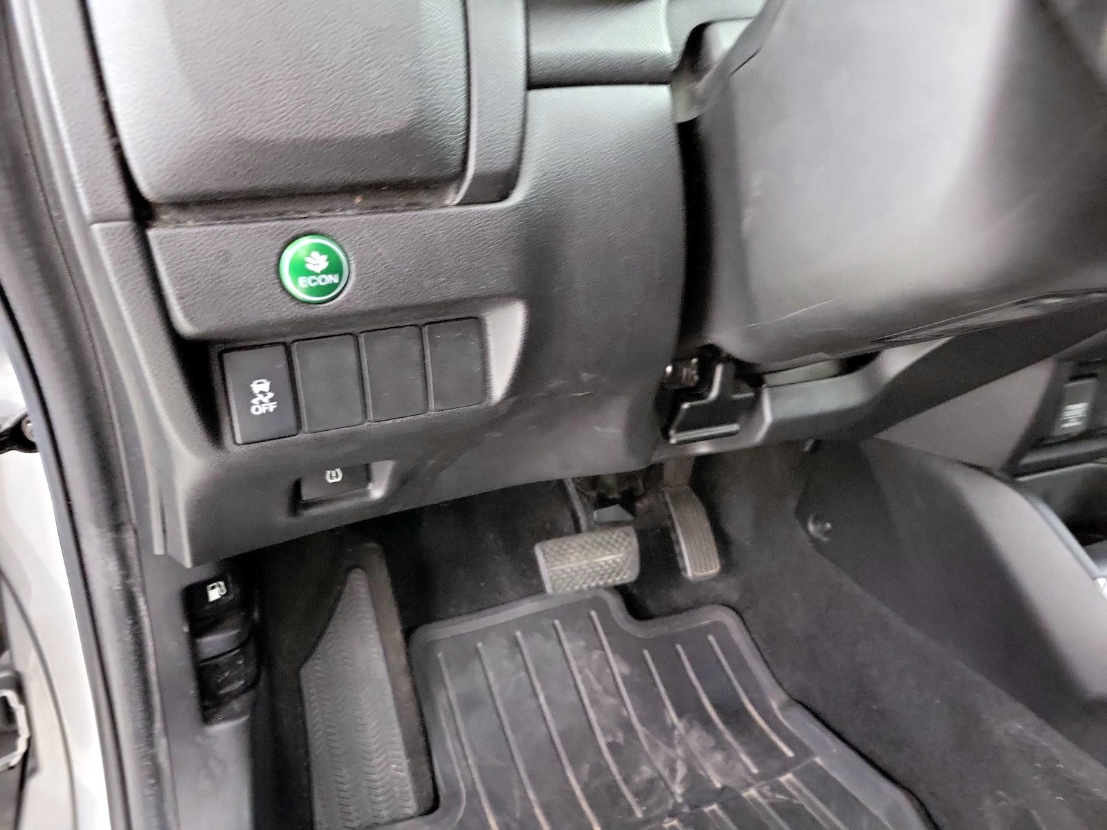2017 Honda Fit LX - Photo 14