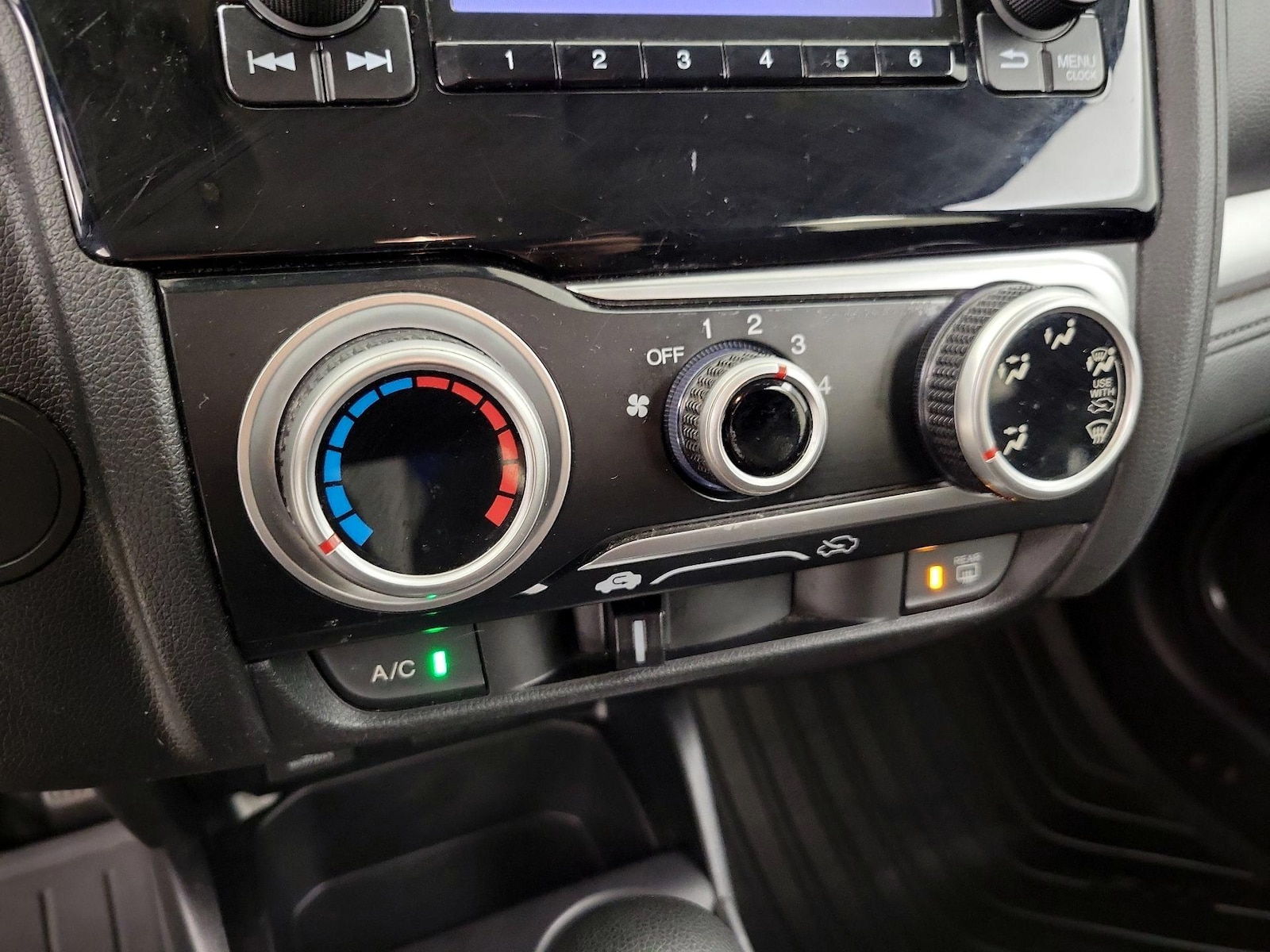 2017 Honda Fit LX - Photo 17