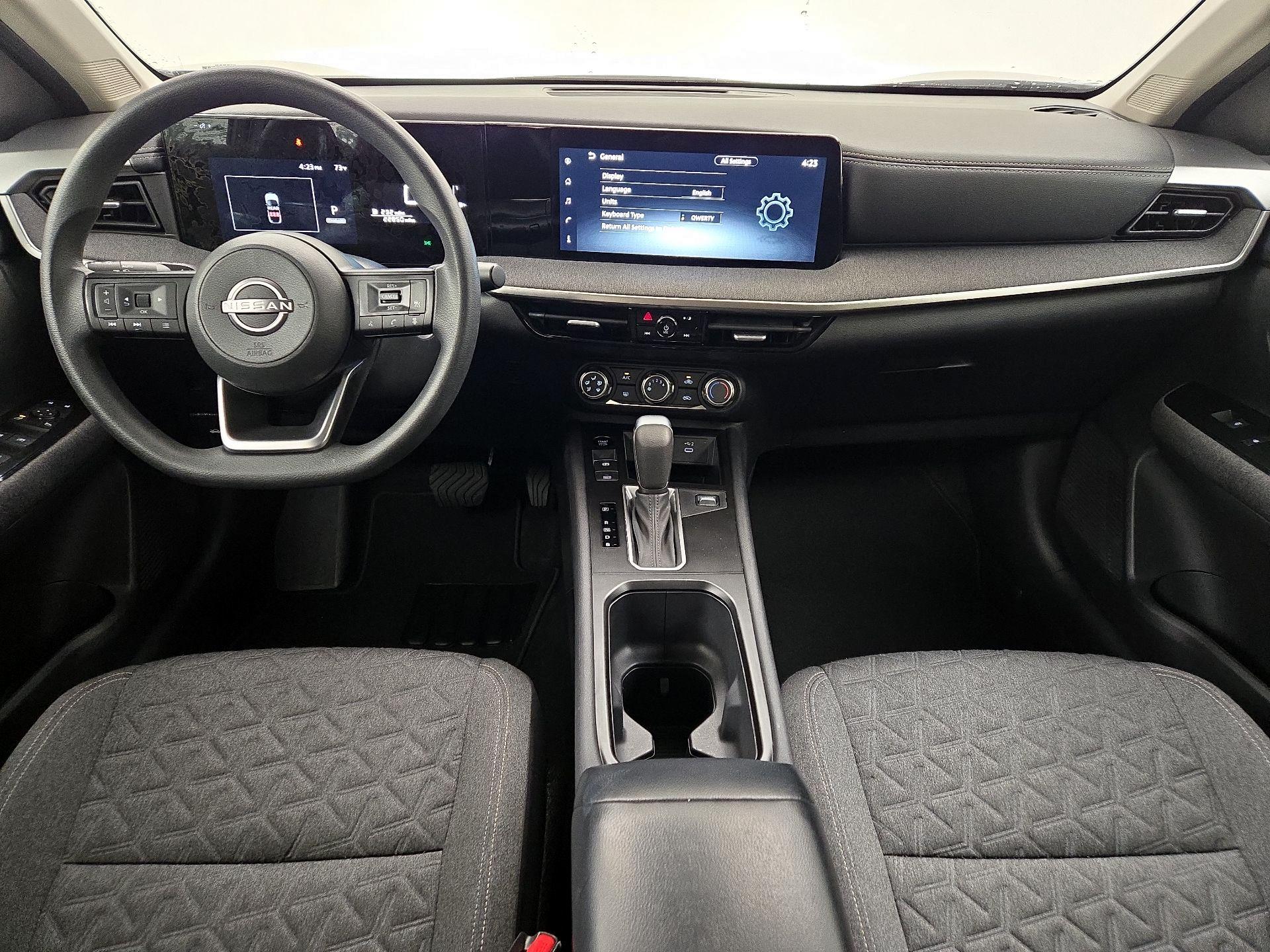 Thumbnail: 2025 Nissan Kicks - 9