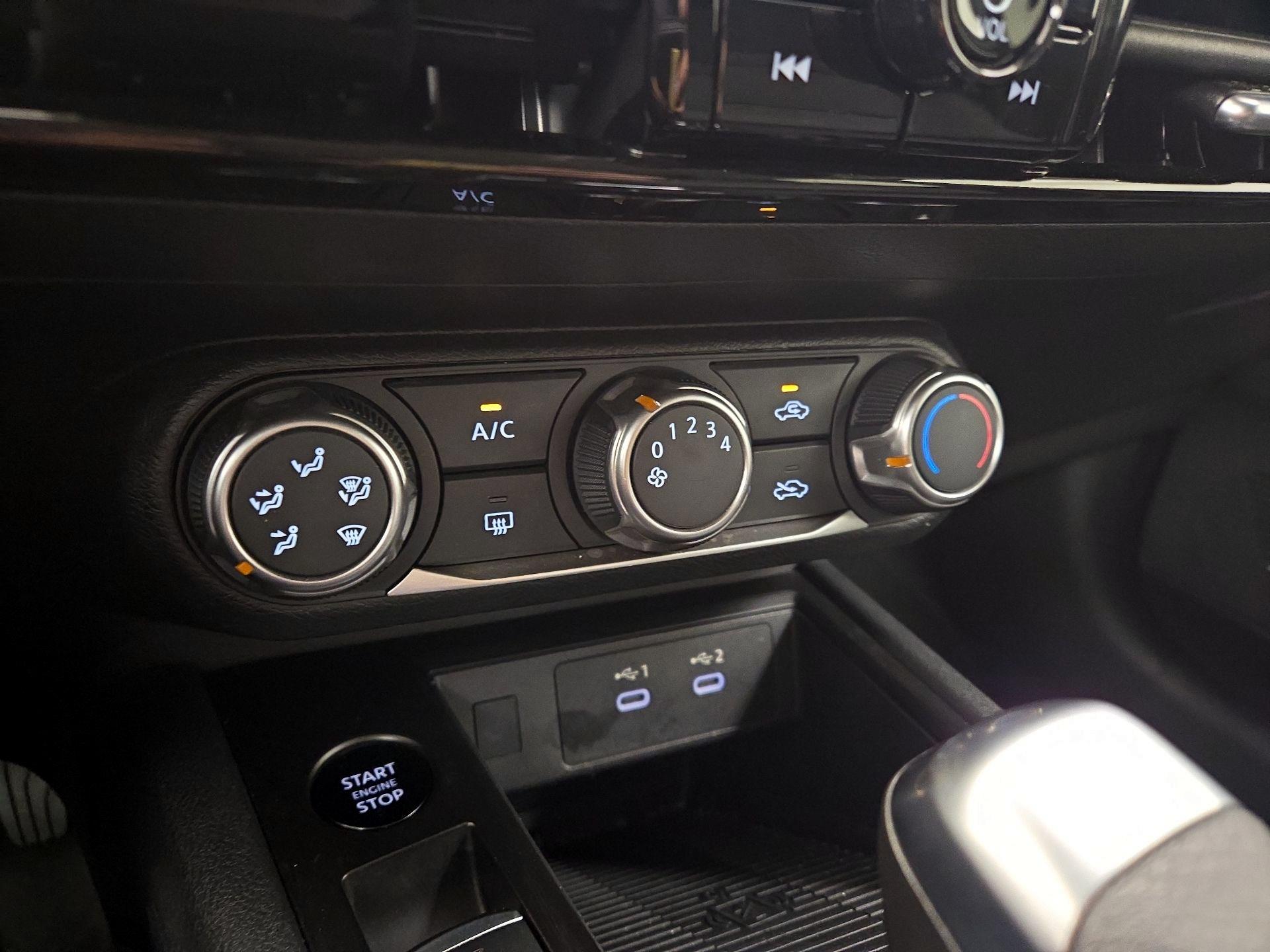 Thumbnail: 2025 Nissan Kicks - 16