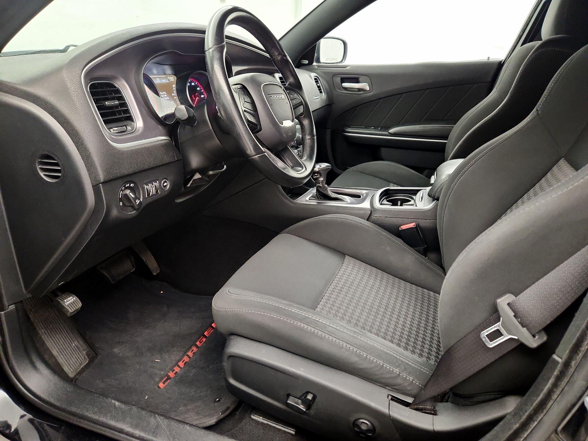 Thumbnail: 2019 Dodge Charger - 11