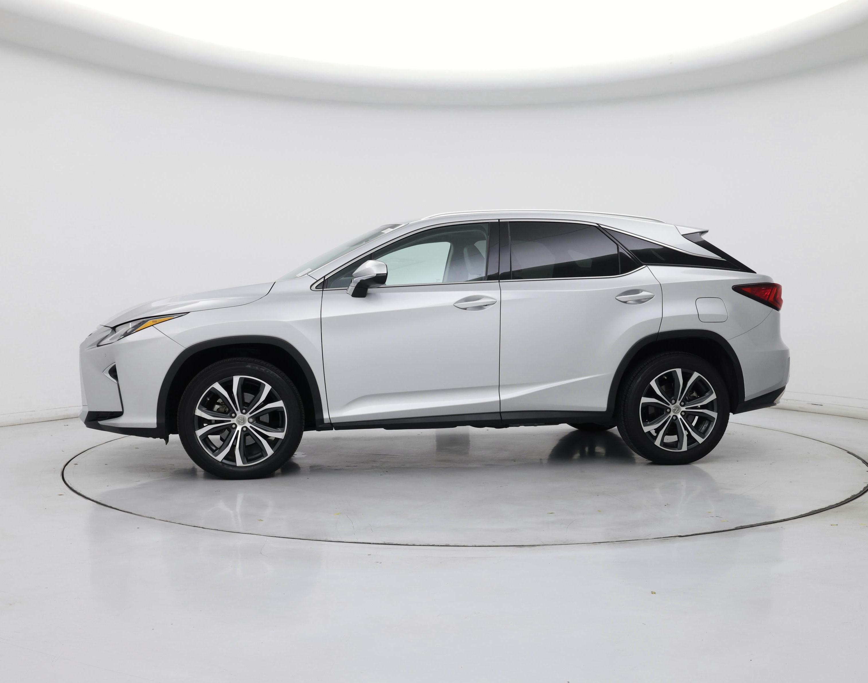 Thumbnail: 2017 Lexus RX - 3