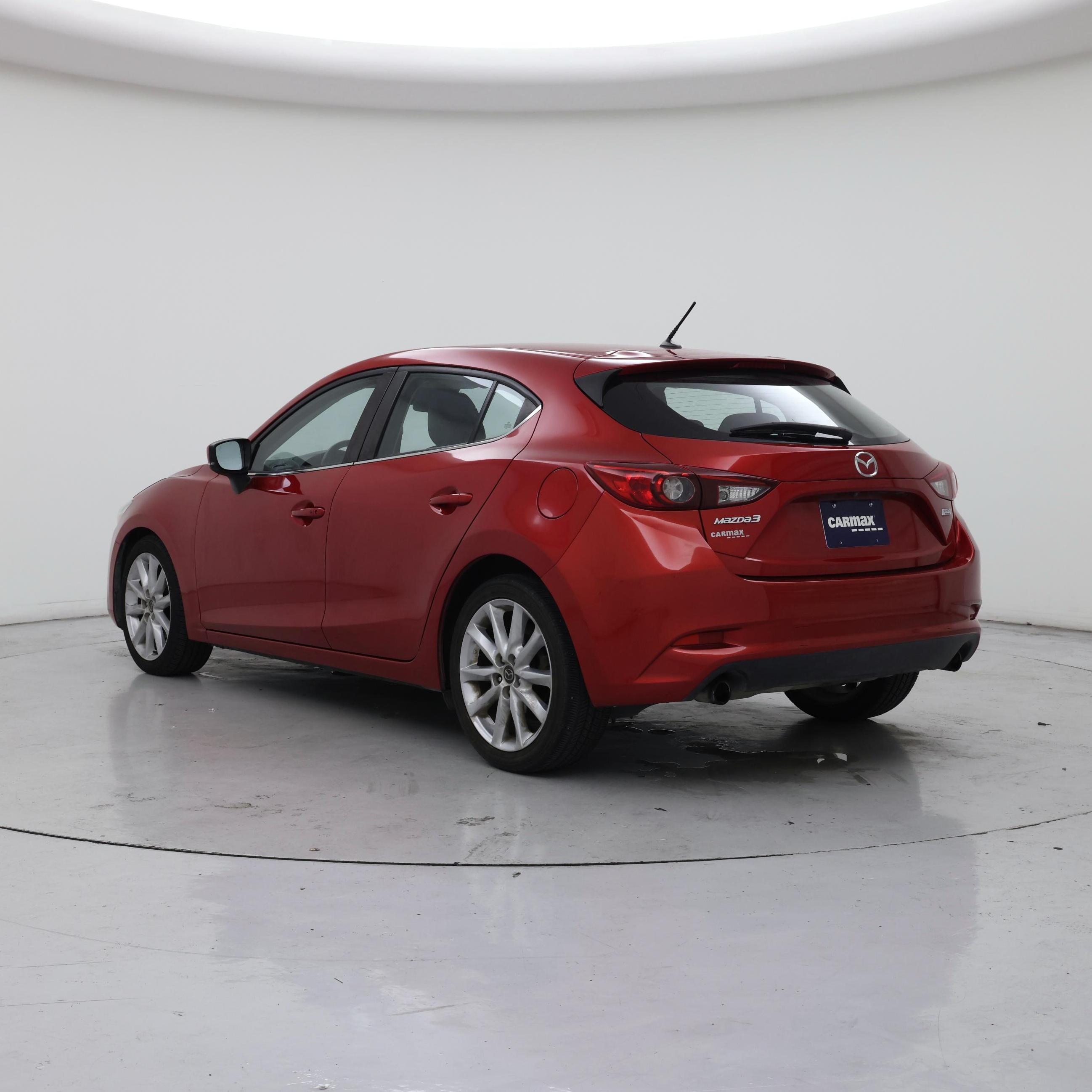 Thumbnail: 2017 Mazda Mazda3 - 2
