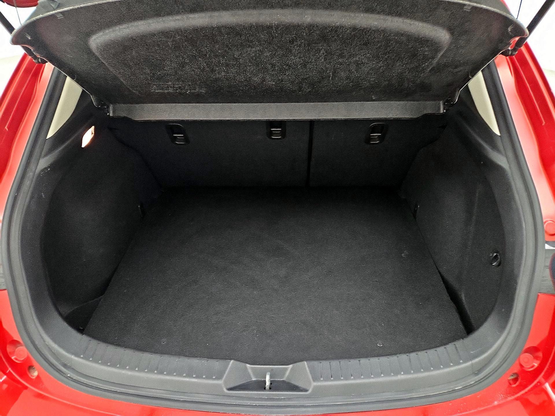 Thumbnail: 2017 Mazda Mazda3 - 20