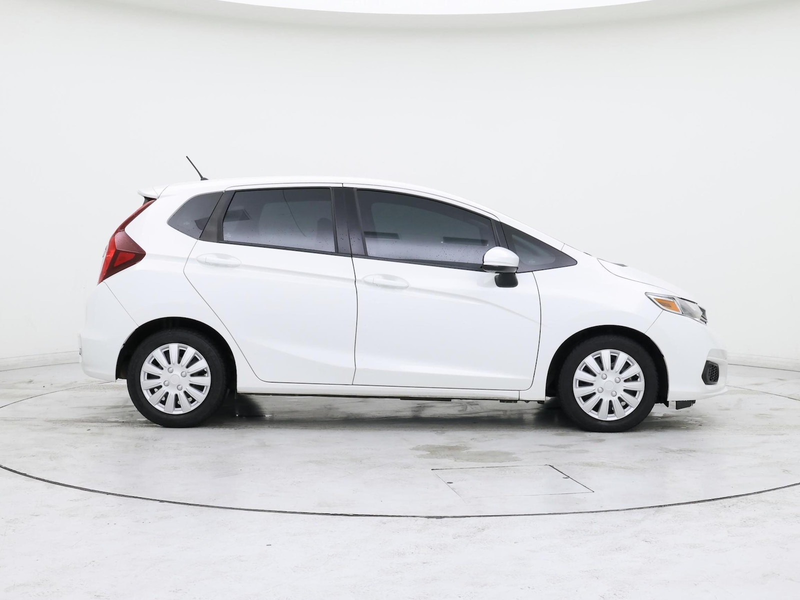 2020 Honda Fit LX - Photo 8