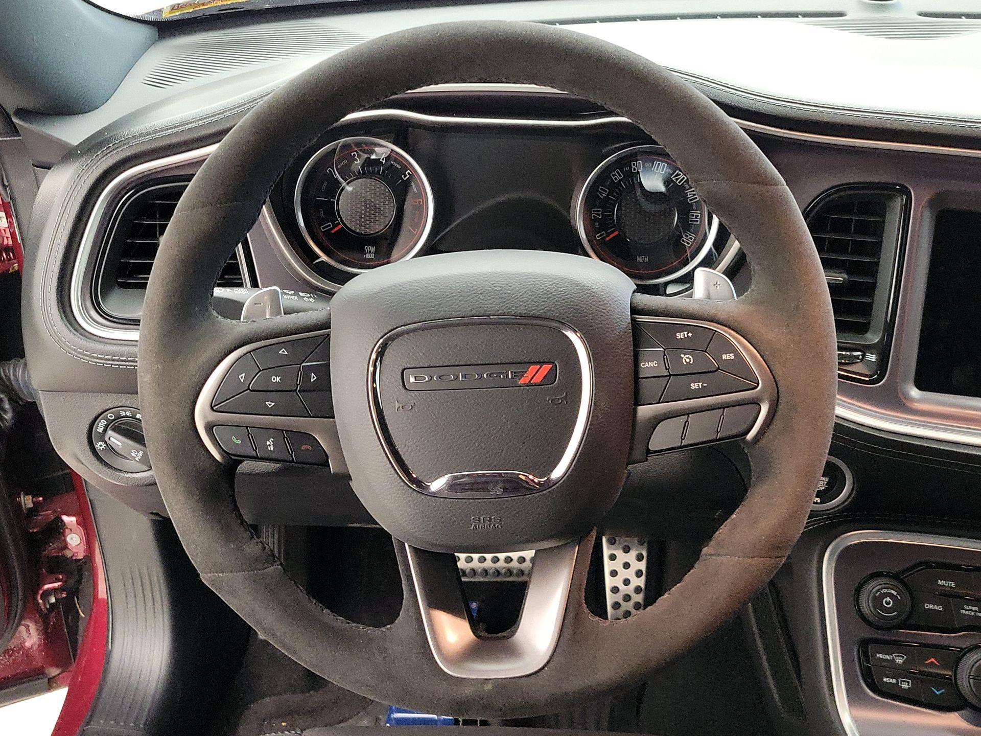 Thumbnail: 2020 Dodge Challenger - 10
